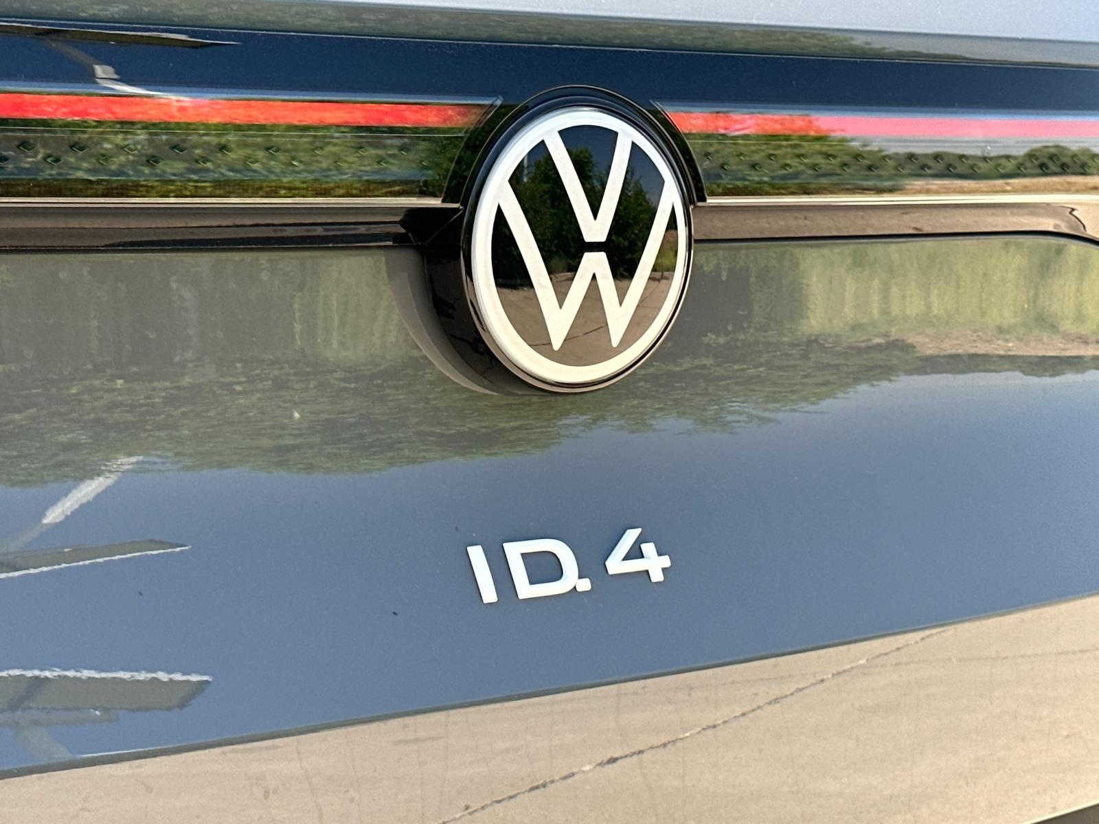 2023 Volkswagen ID.4 Pro S 6