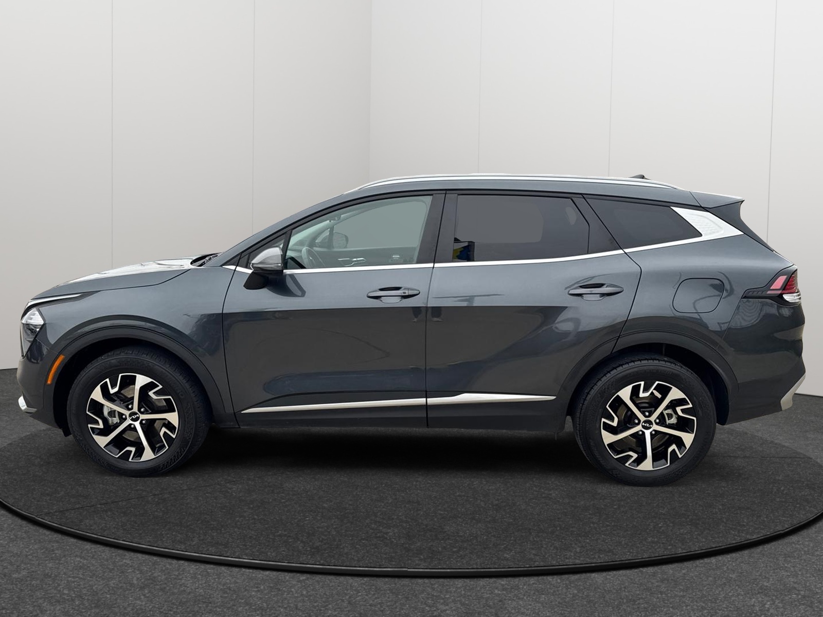 2023 Kia Sportage EX 3