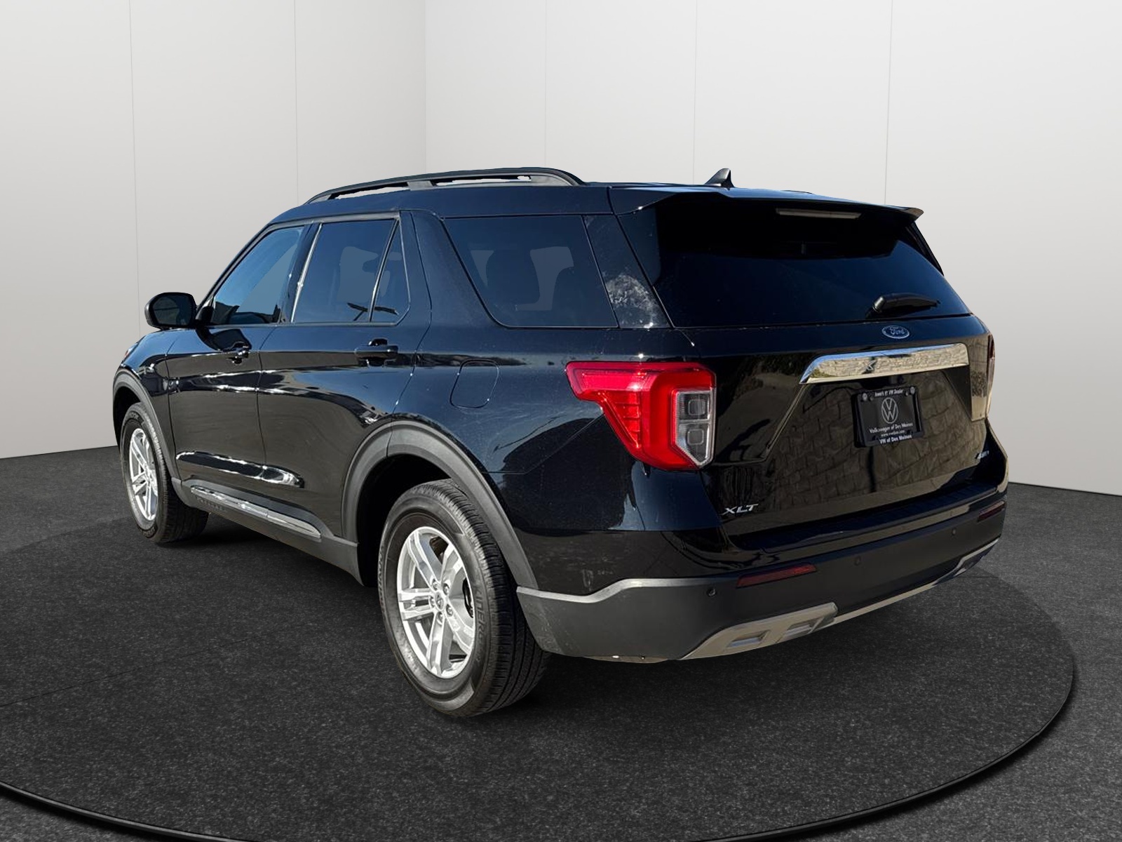 2023 Ford Explorer XLT 4