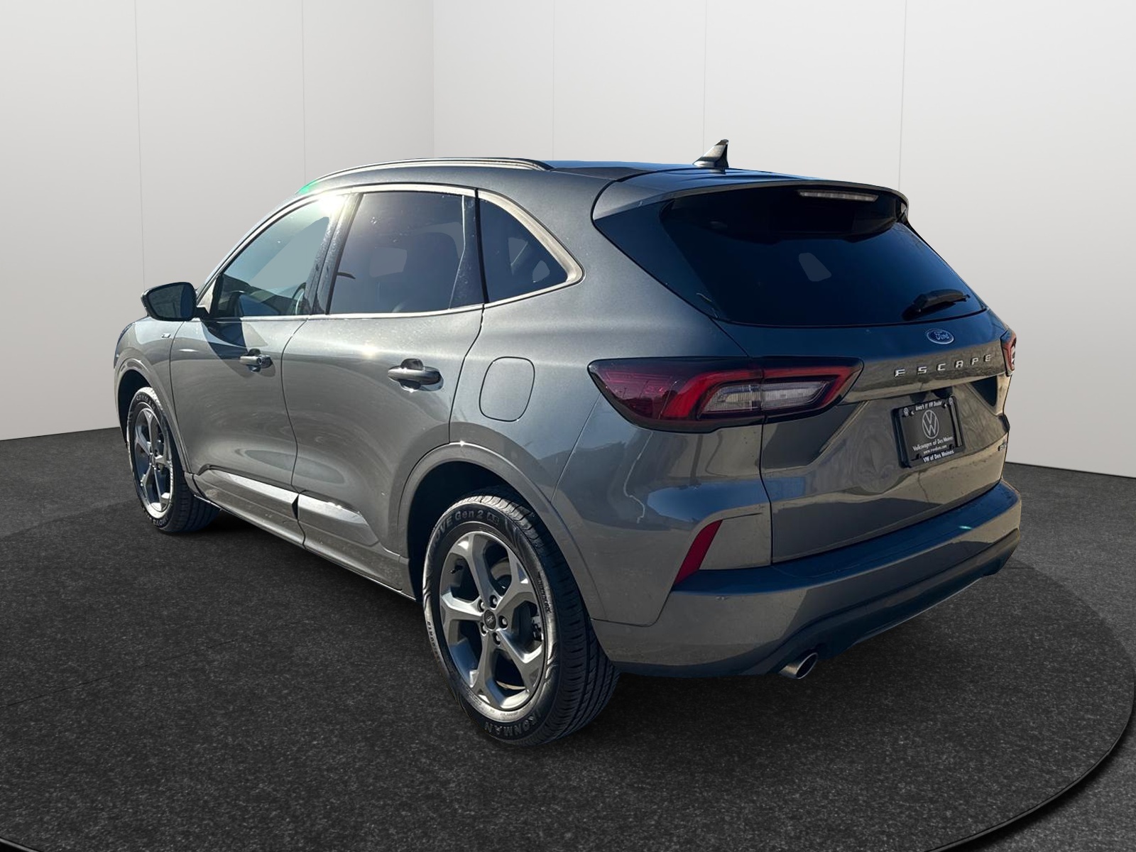 2023 Ford Escape ST-Line 4