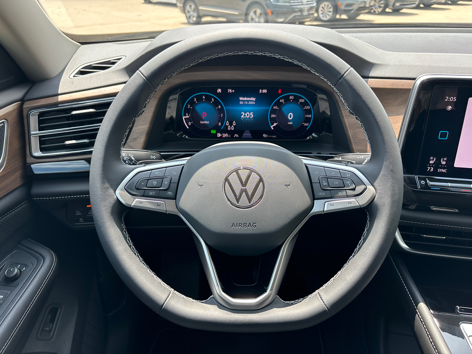 2024 Volkswagen Atlas 2.0T SE w/Technology 16