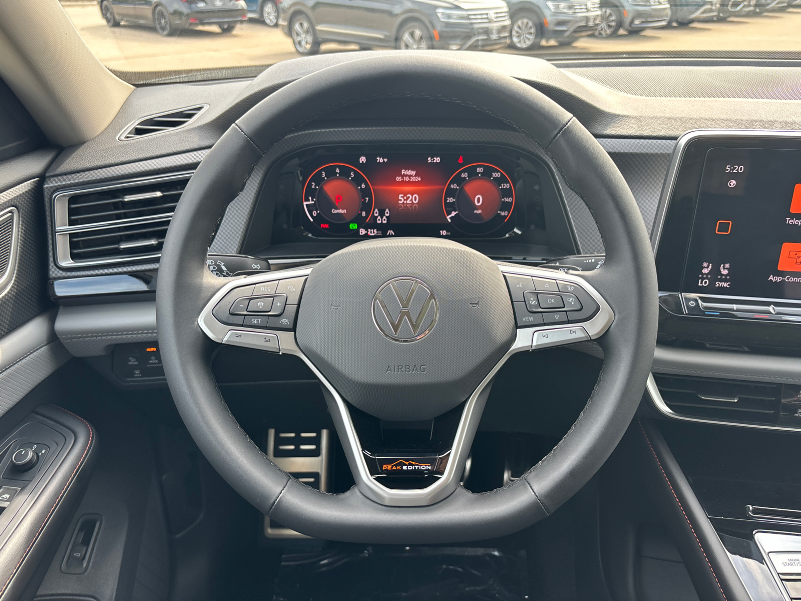 2024 Volkswagen Atlas 2.0T Peak Edition SE w/Technology 16
