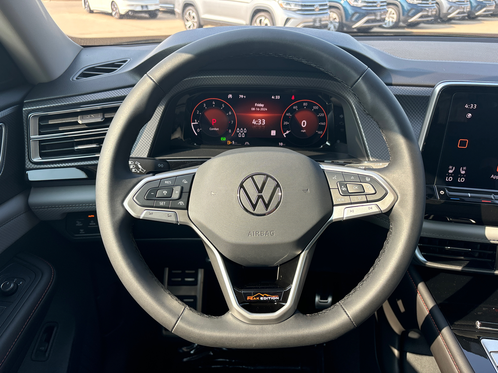 2024 Volkswagen Atlas 2.0T Peak Edition SEL 16