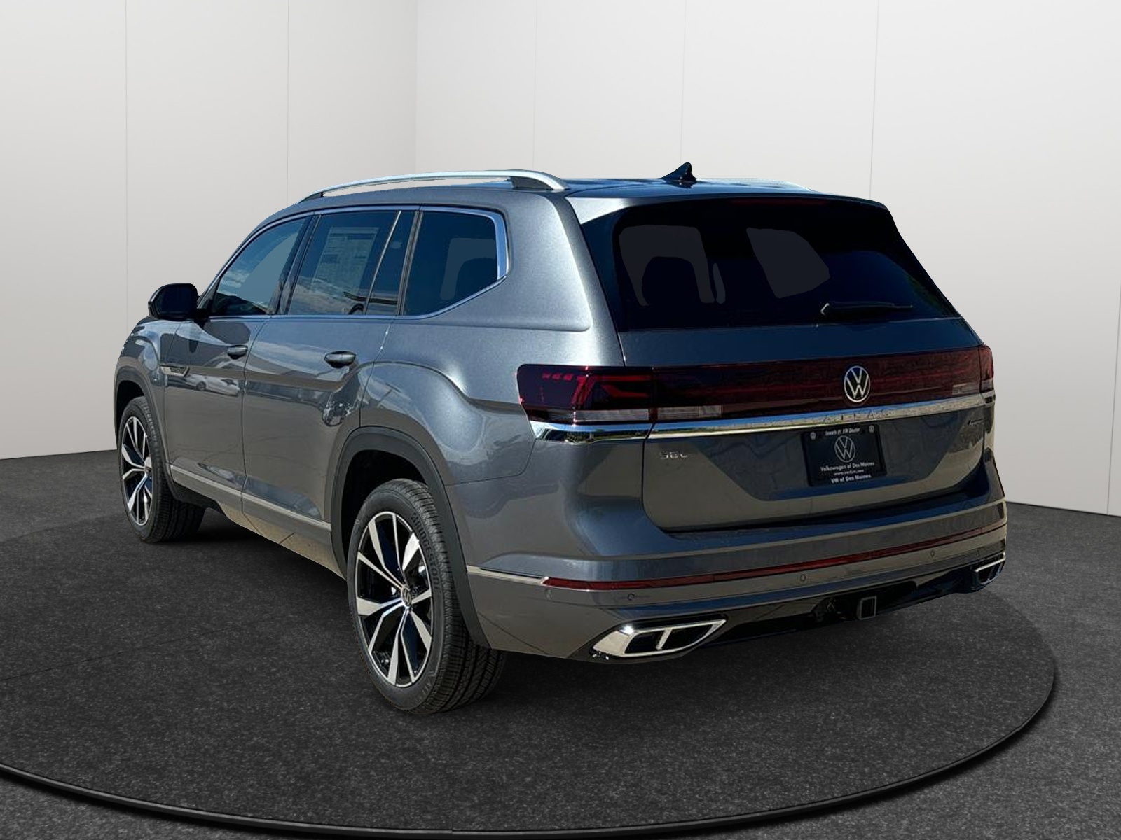 2024 Volkswagen Atlas 2.0T SEL Premium R-Line 4