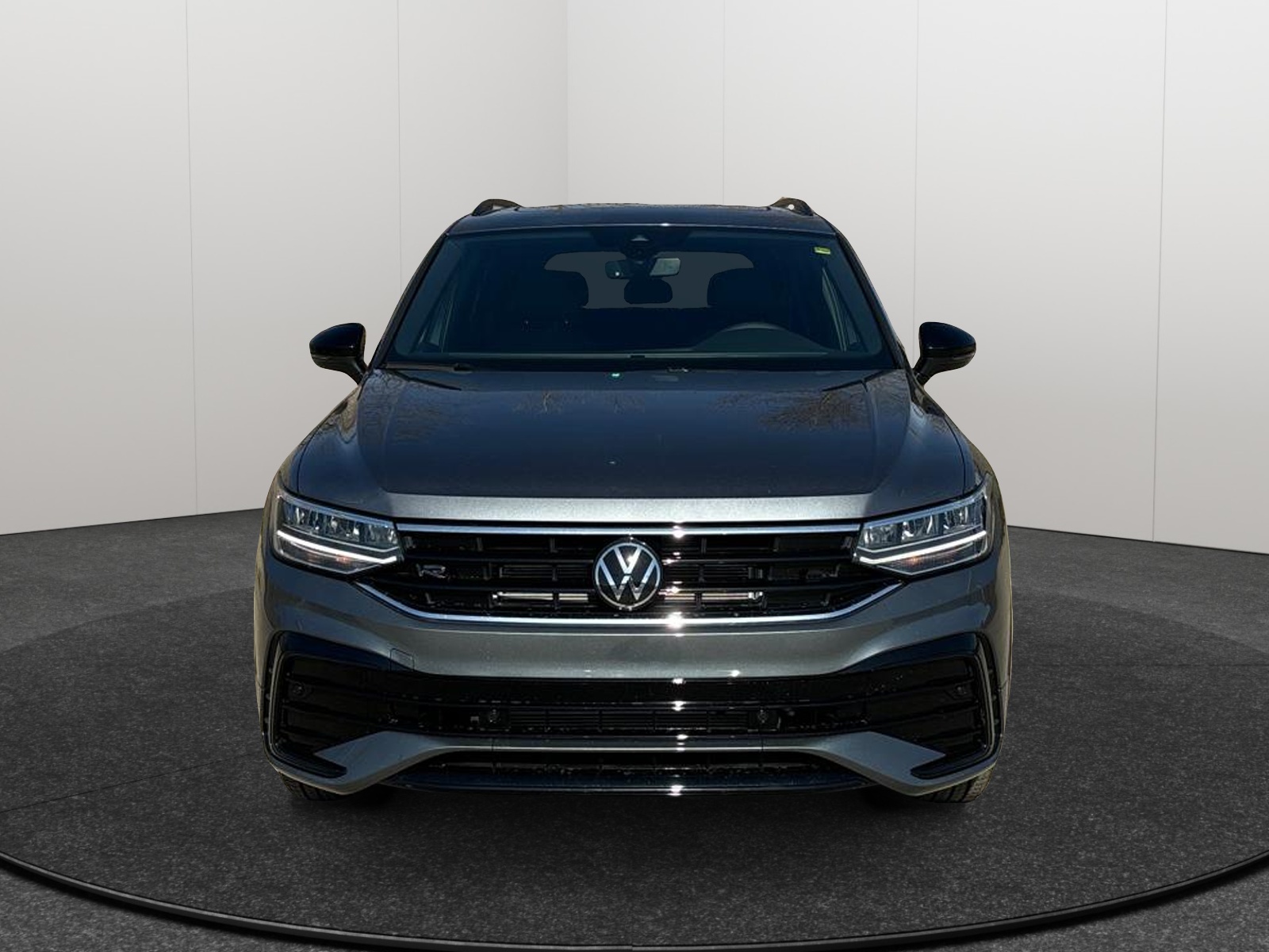 2024 Volkswagen Tiguan SE R-Line Black 6