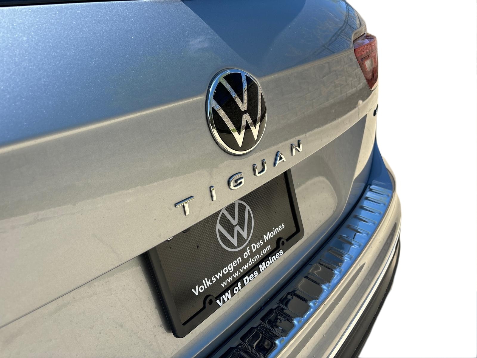 2024 Volkswagen Tiguan SE 7