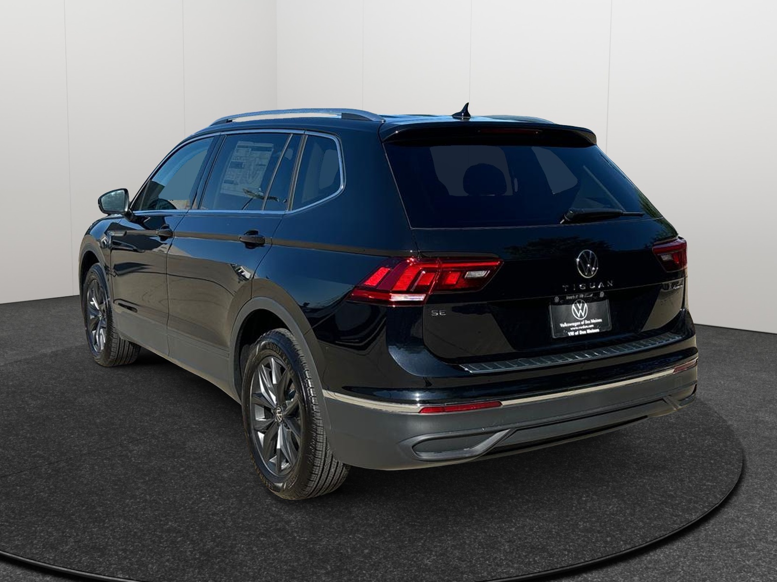 2024 Volkswagen Tiguan SE 4