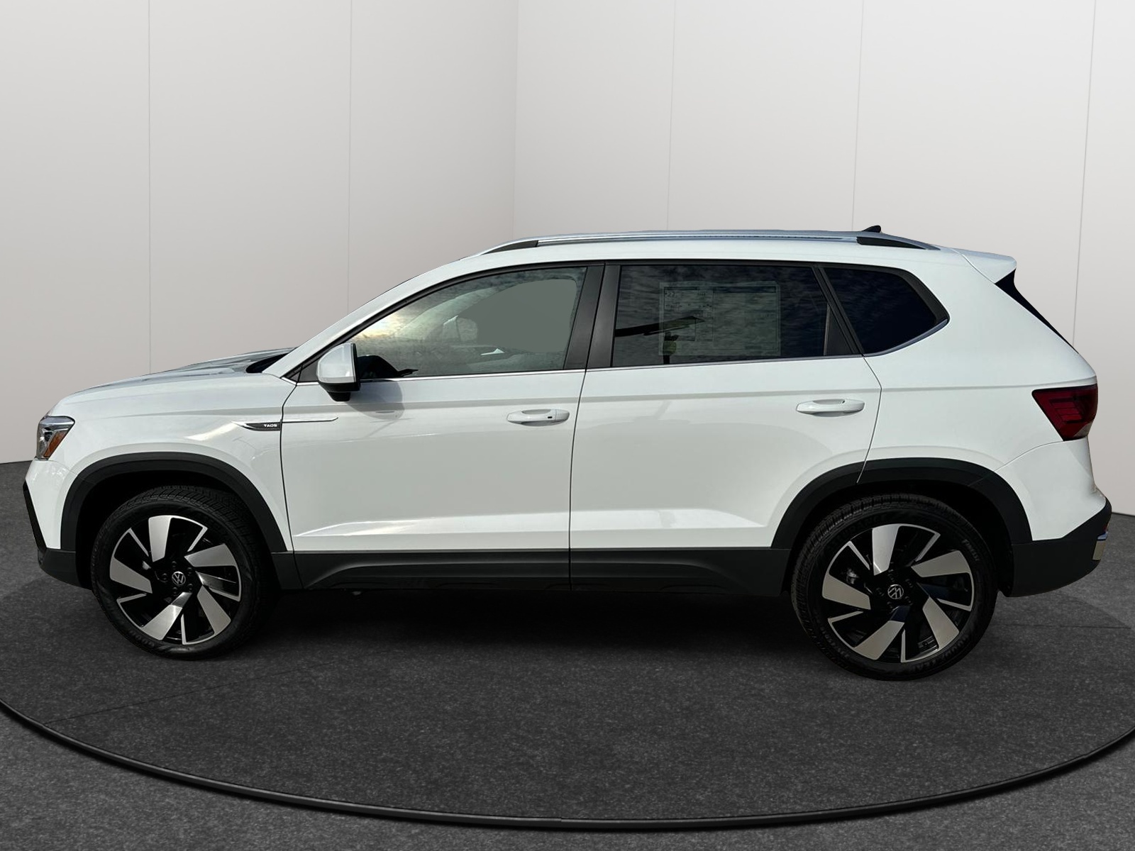 2024 Volkswagen Taos SEL 3