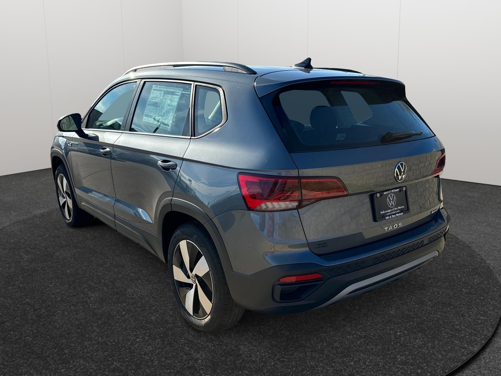 2024 Volkswagen Taos S 4