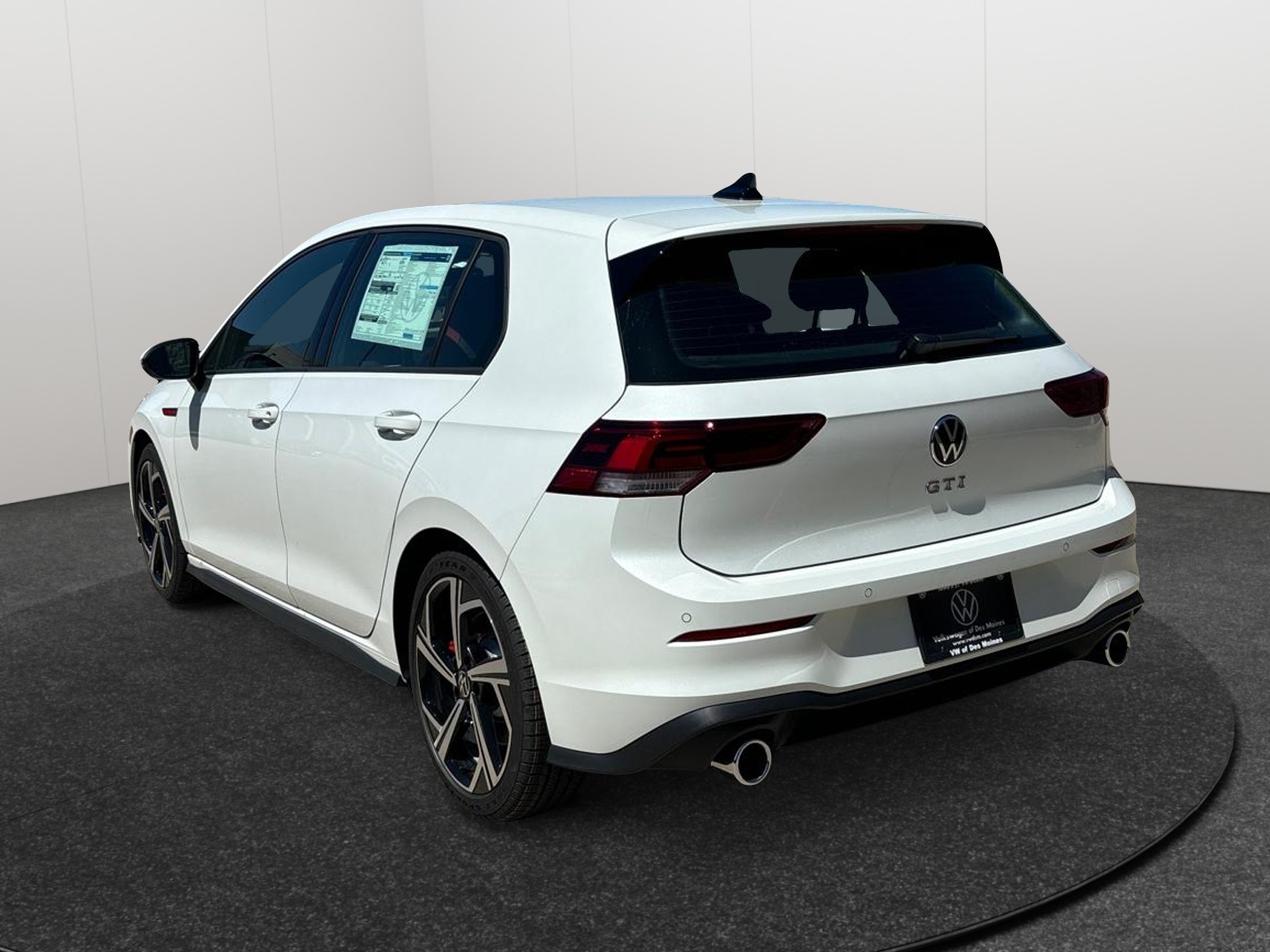 2024 Volkswagen Golf GTI SE 4