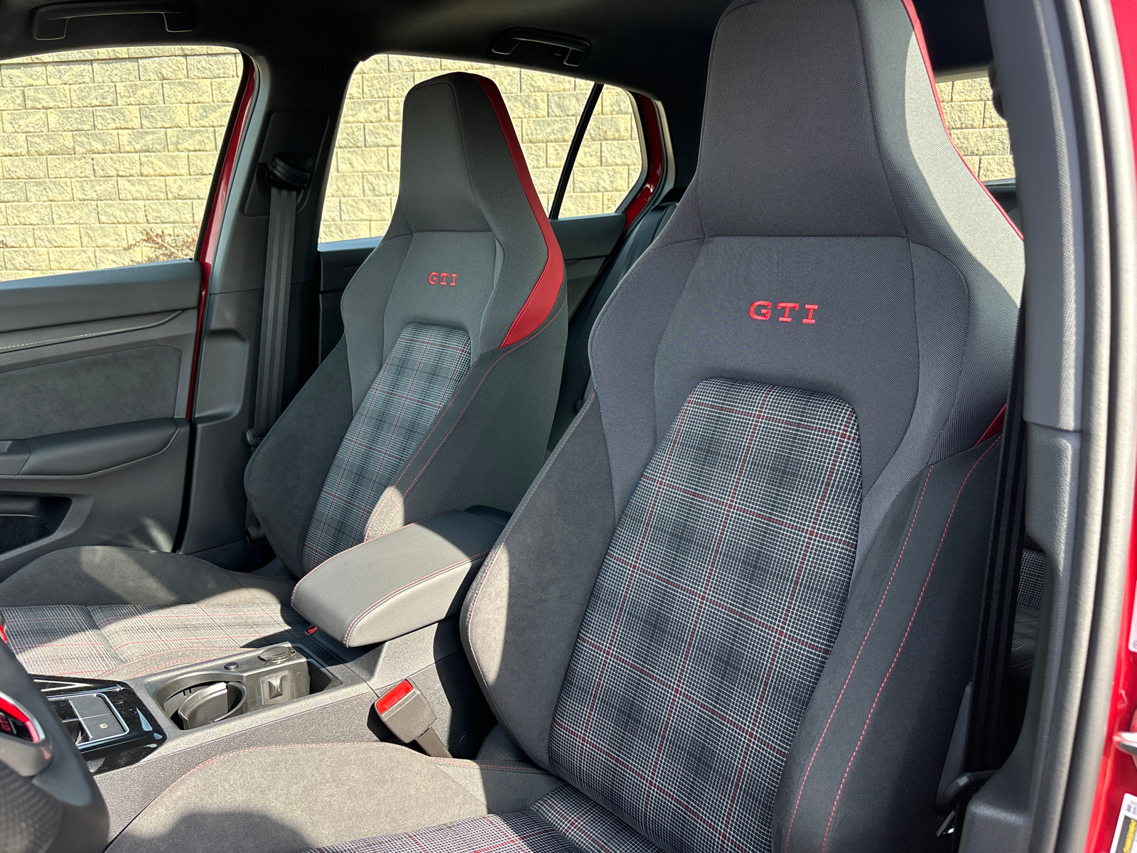 2024 Volkswagen Golf GTI 380 SE 11