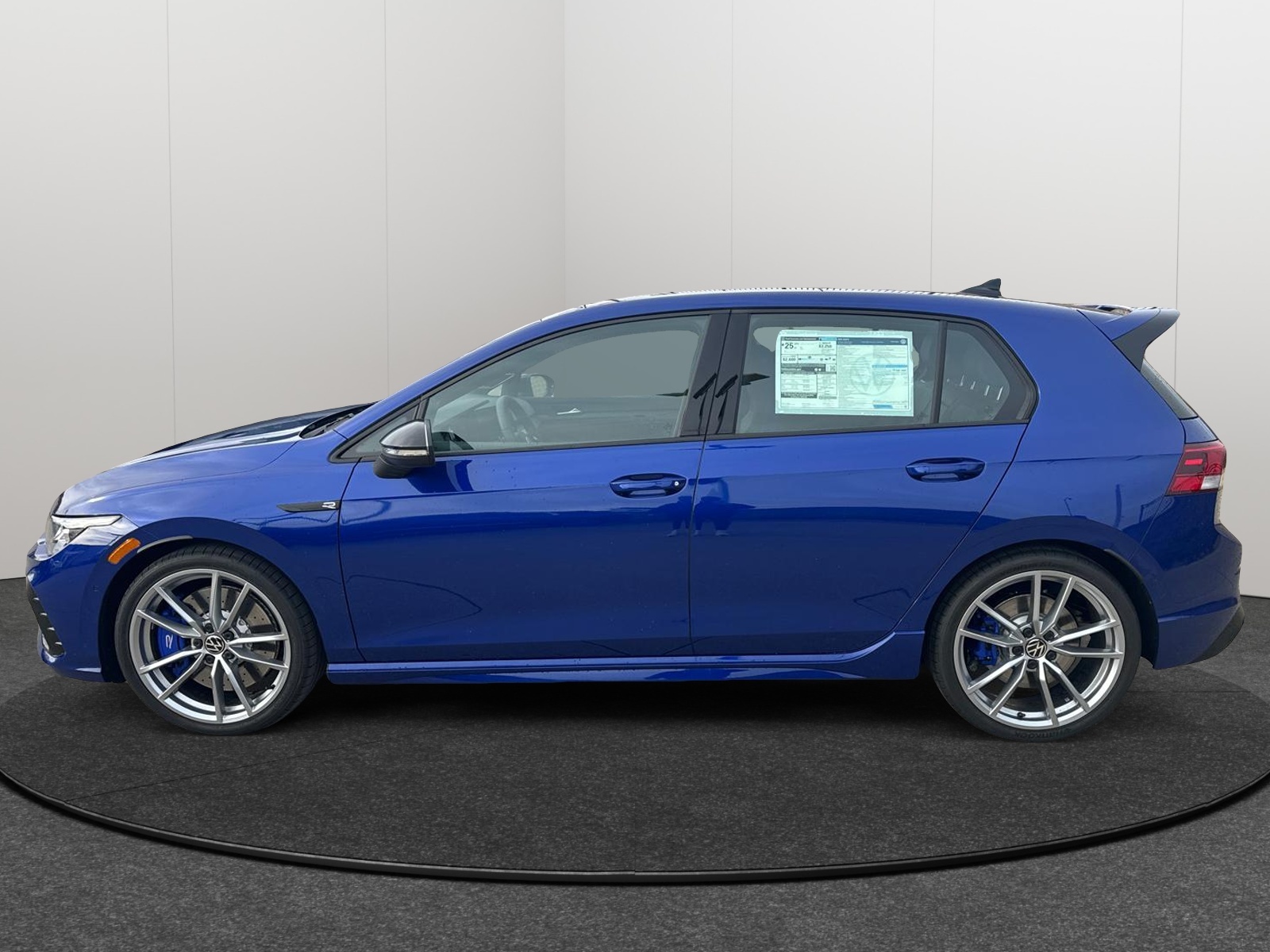 2024 Volkswagen Golf R R 7-DSG-AUTO 3