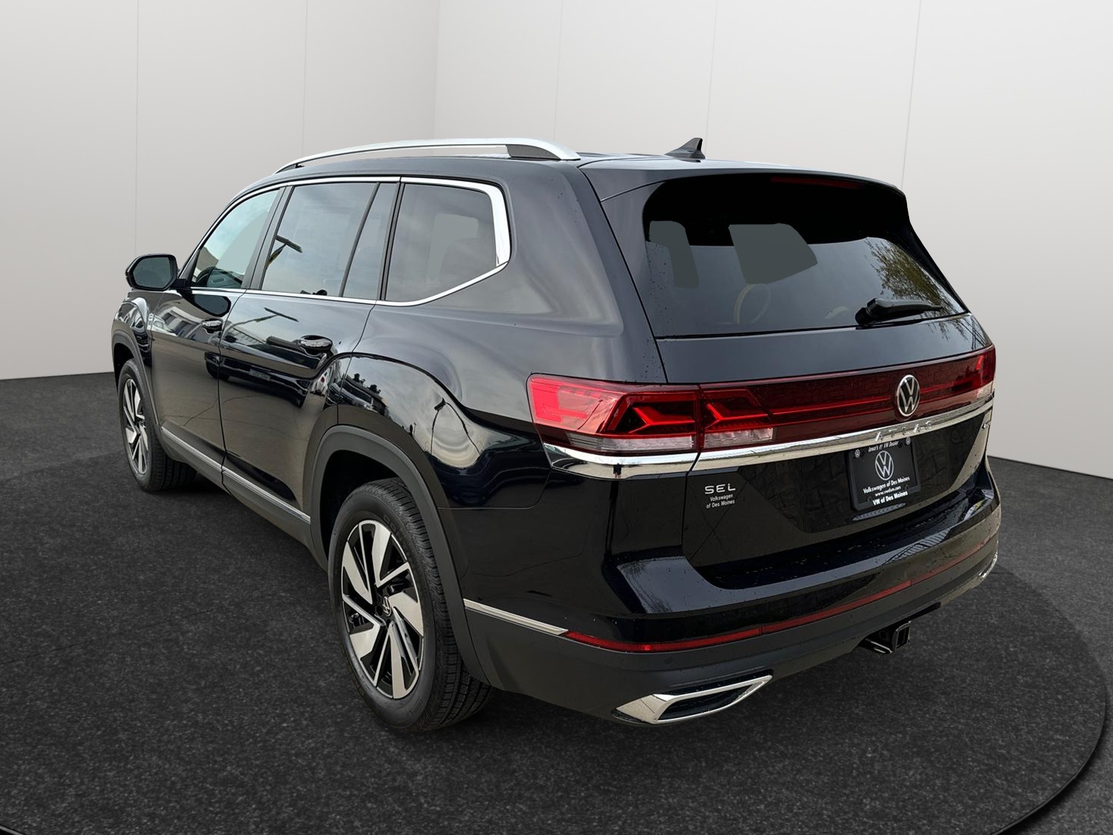 2025 Volkswagen Atlas 2.0T SEL 4