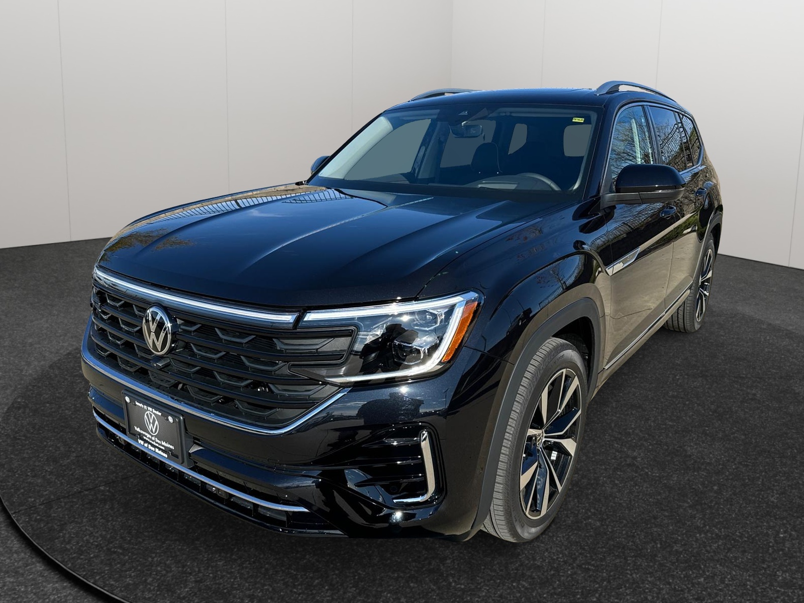 2025 Volkswagen Atlas 2.0T SEL Premium R-Line 1