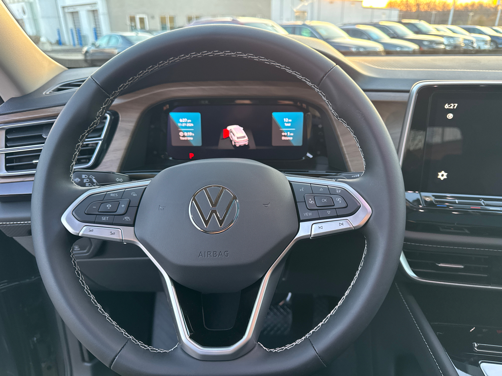 2025 Volkswagen Atlas 2.0T SE w/Technology 16