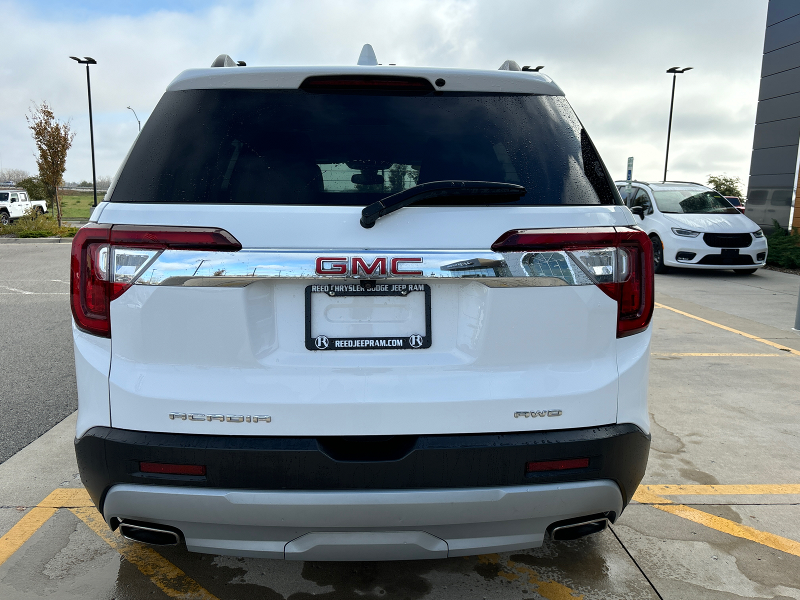 2023 GMC Acadia SLT 3