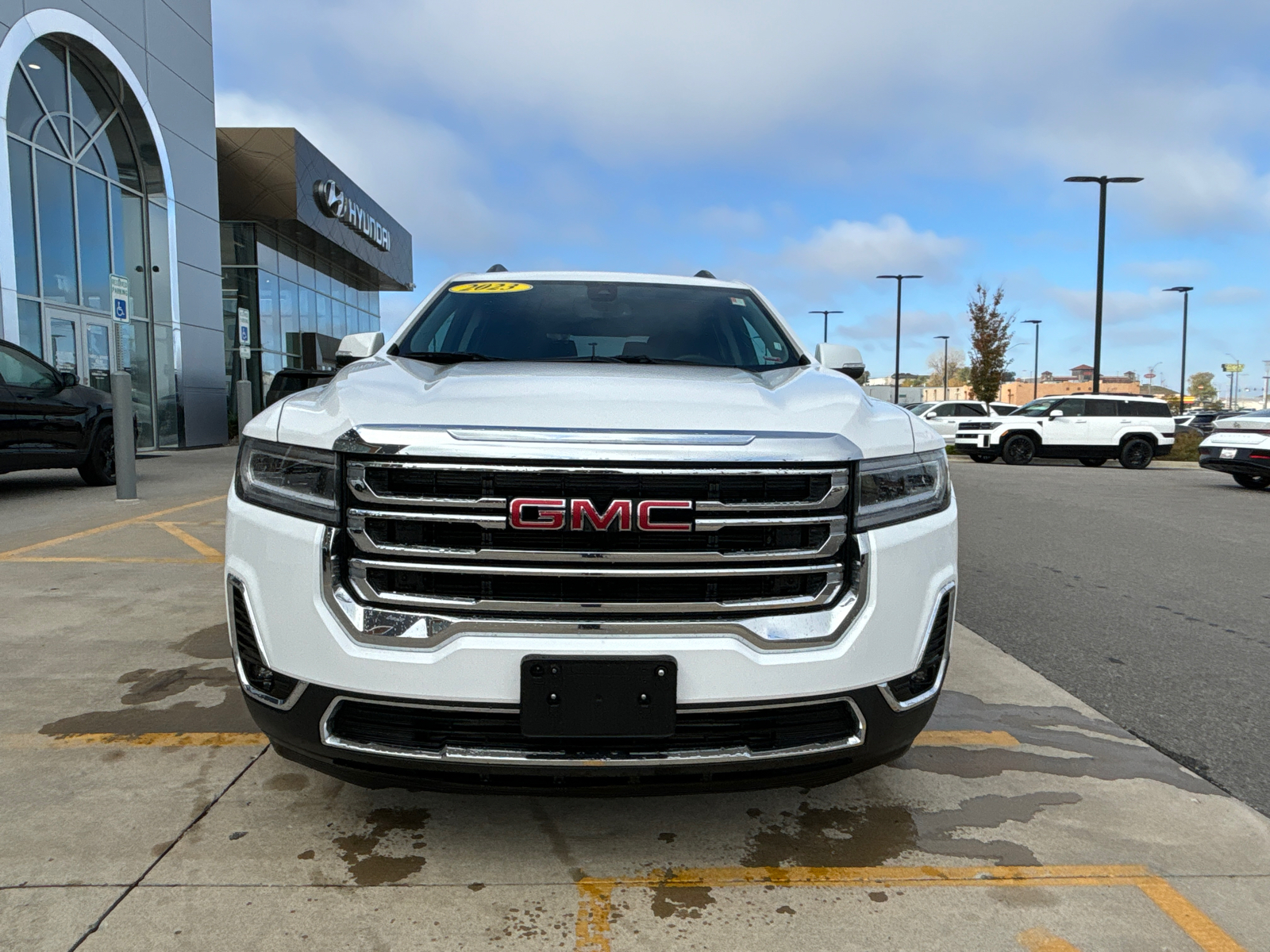 2023 GMC Acadia SLT 6