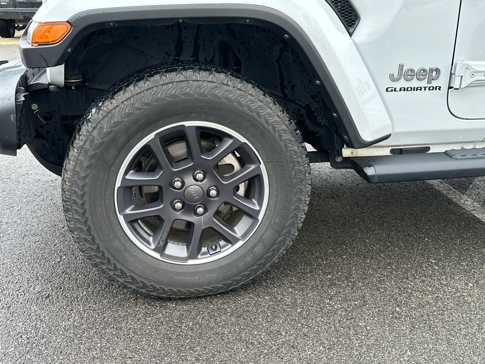 2022 Jeep Gladiator Overland 8