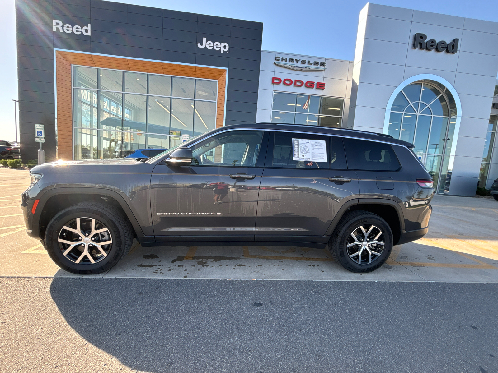 2023 Jeep Grand Cherokee L Limited 2