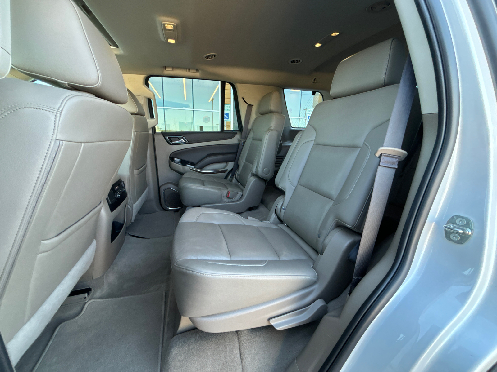 2019 Chevrolet Tahoe LT 28