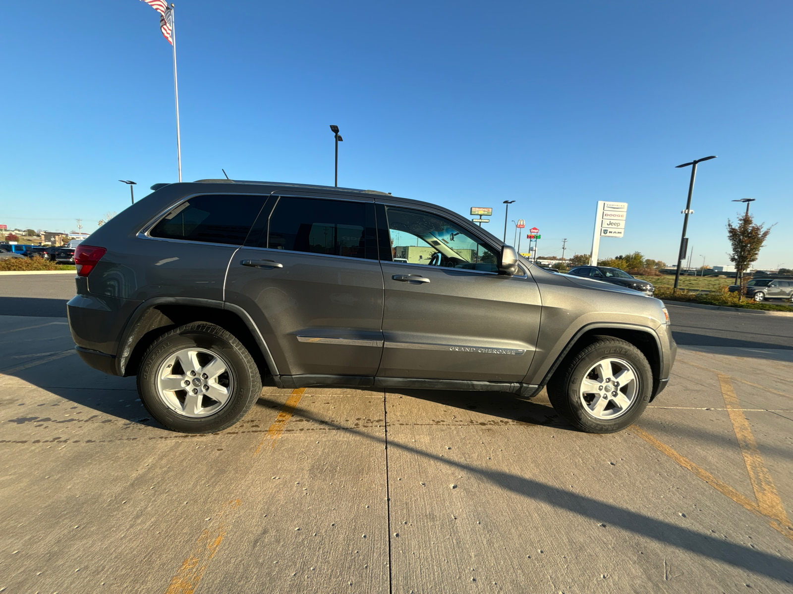 2012 Jeep Grand Cherokee Laredo 4