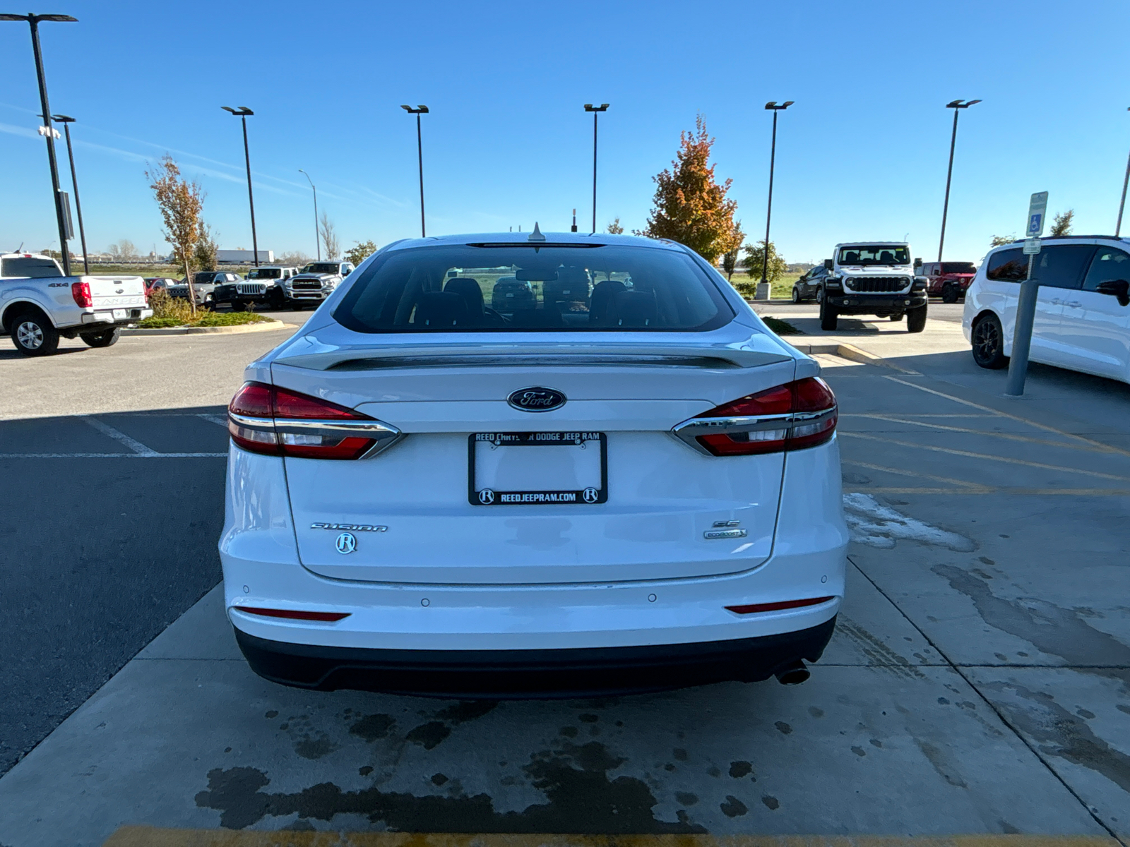 2020 Ford Fusion SE 3