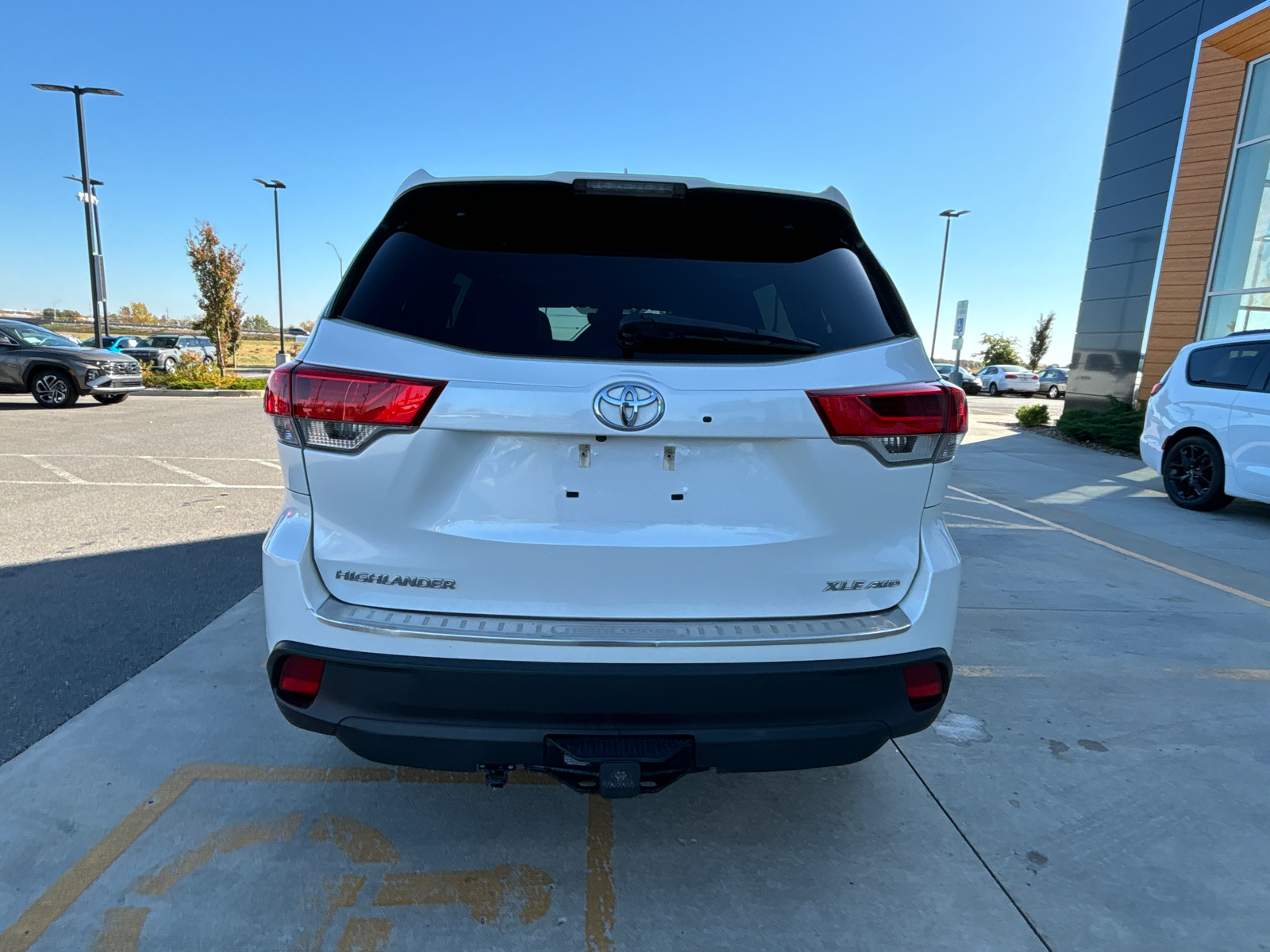 2017 Toyota Highlander XLE 3