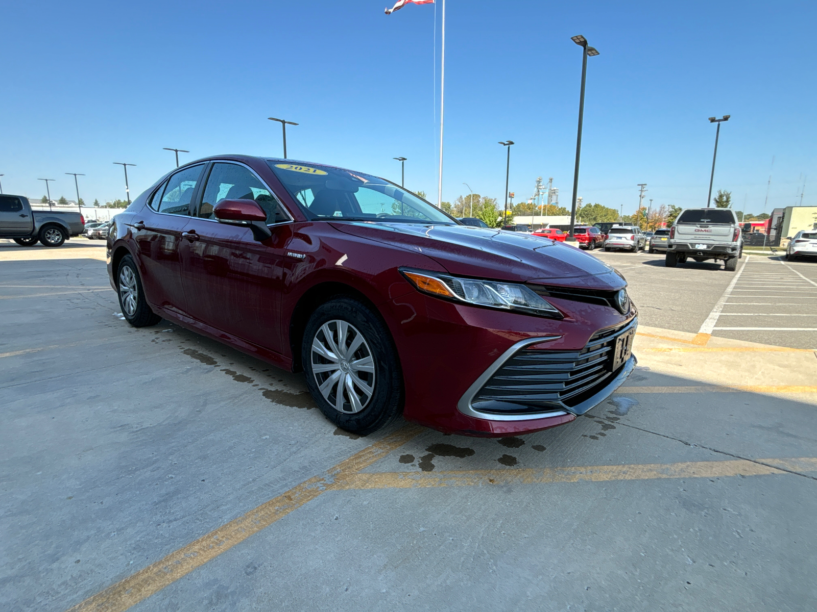 2021 Toyota Camry Hybrid LE 5