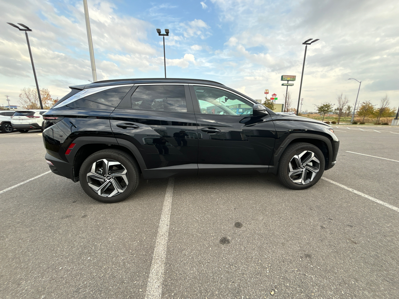 2022 Hyundai Santa Fe Hybrid Limited 4