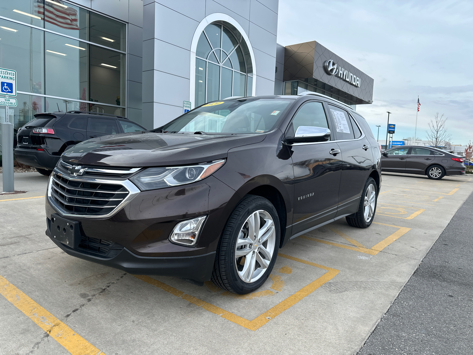 2020 Chevrolet Equinox Premier 1