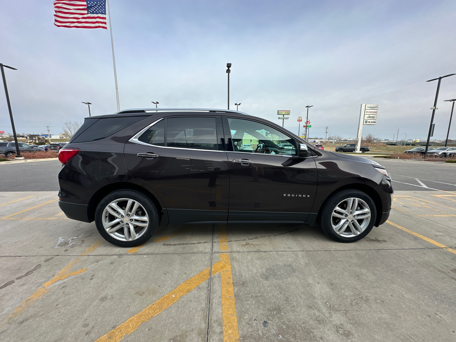 2020 Chevrolet Equinox Premier 4