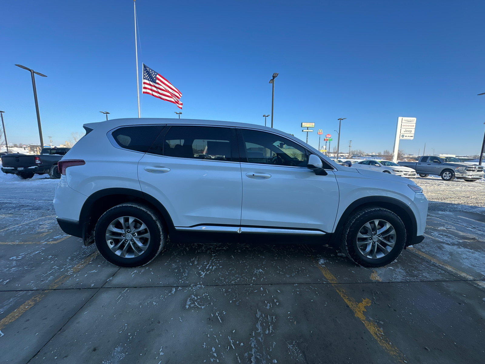 2020 Hyundai Santa Fe SEL 4