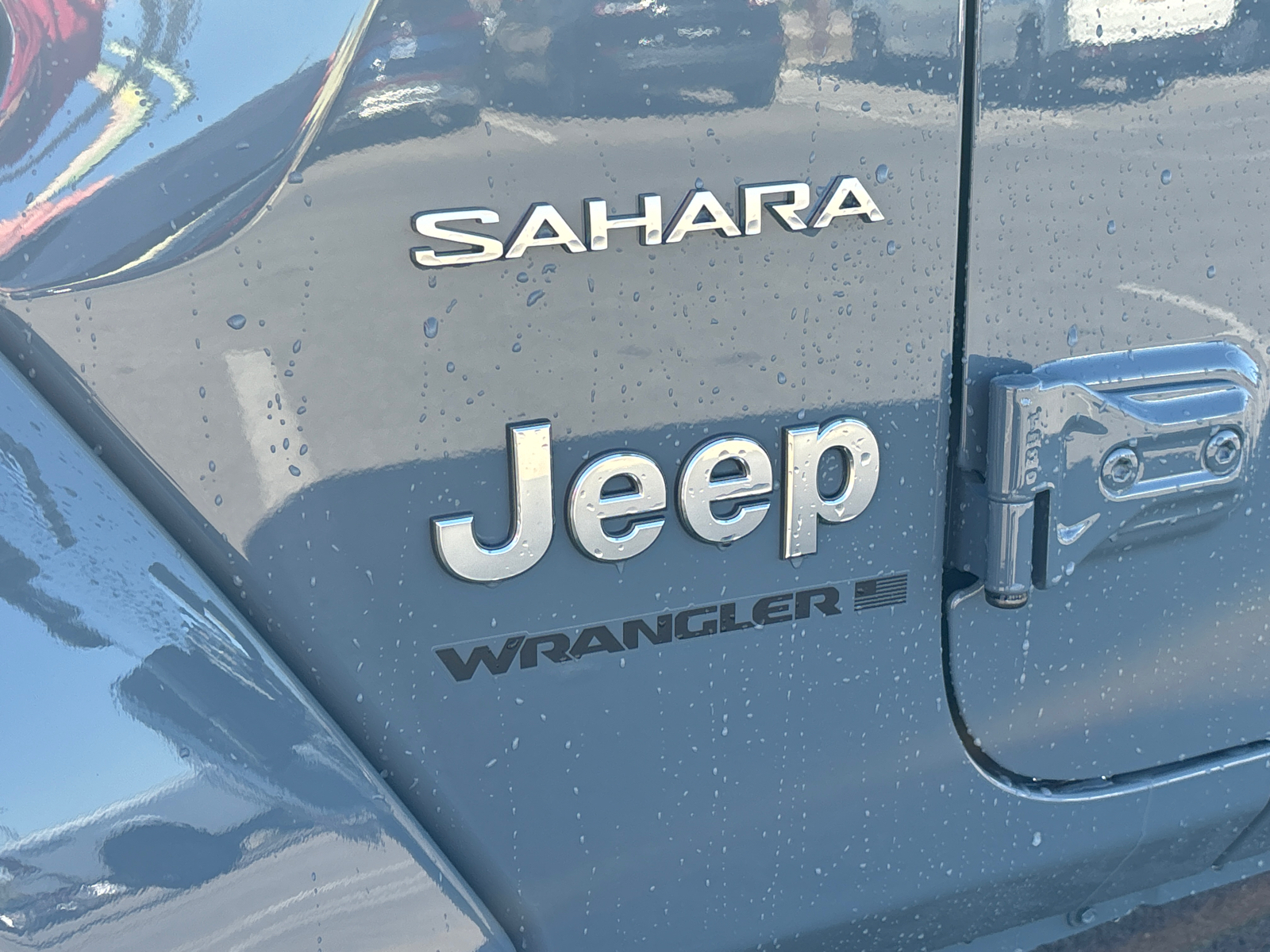 2024 Jeep Wrangler Sahara 7