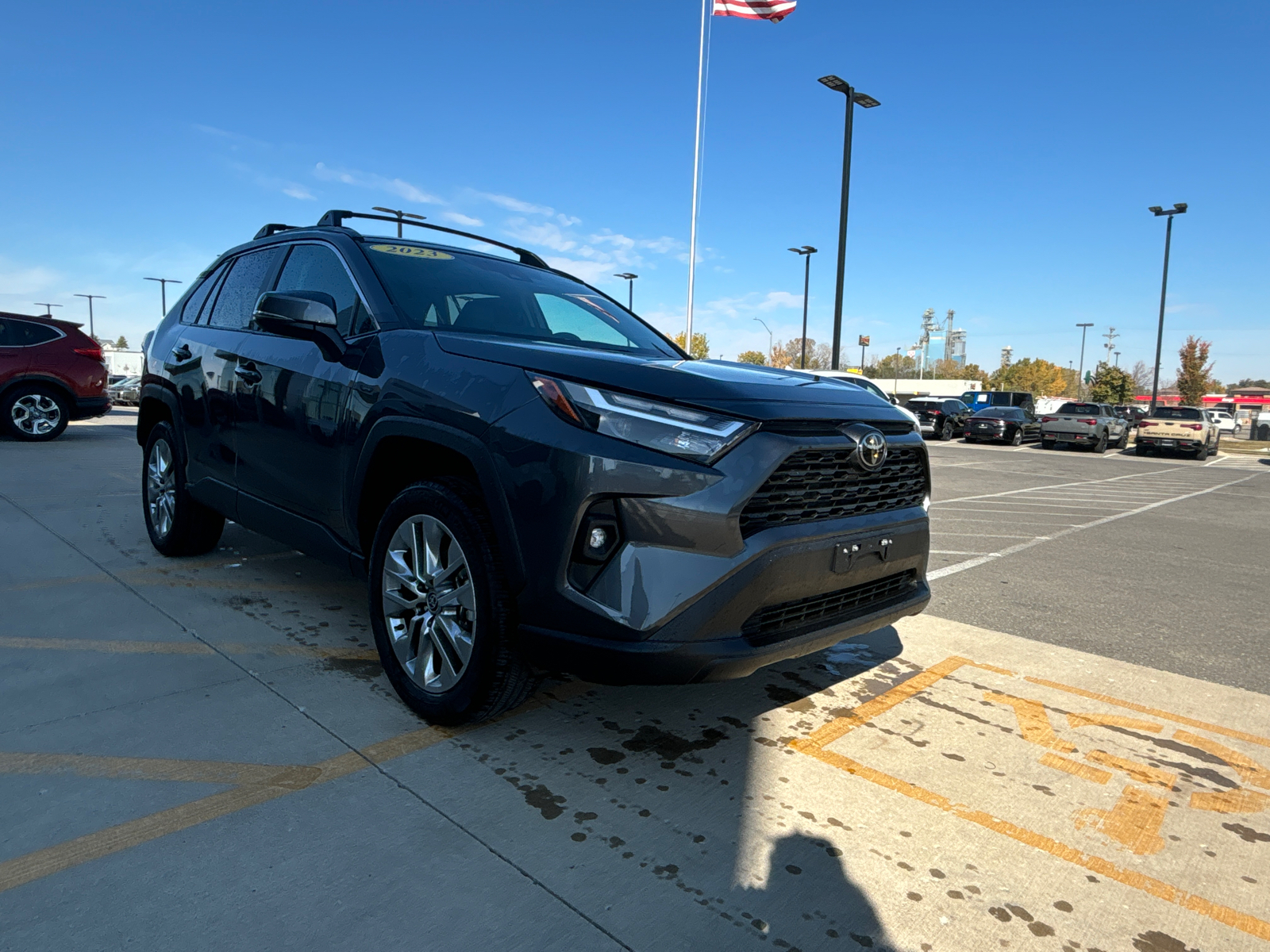 2023 Toyota RAV4 XLE Premium 5