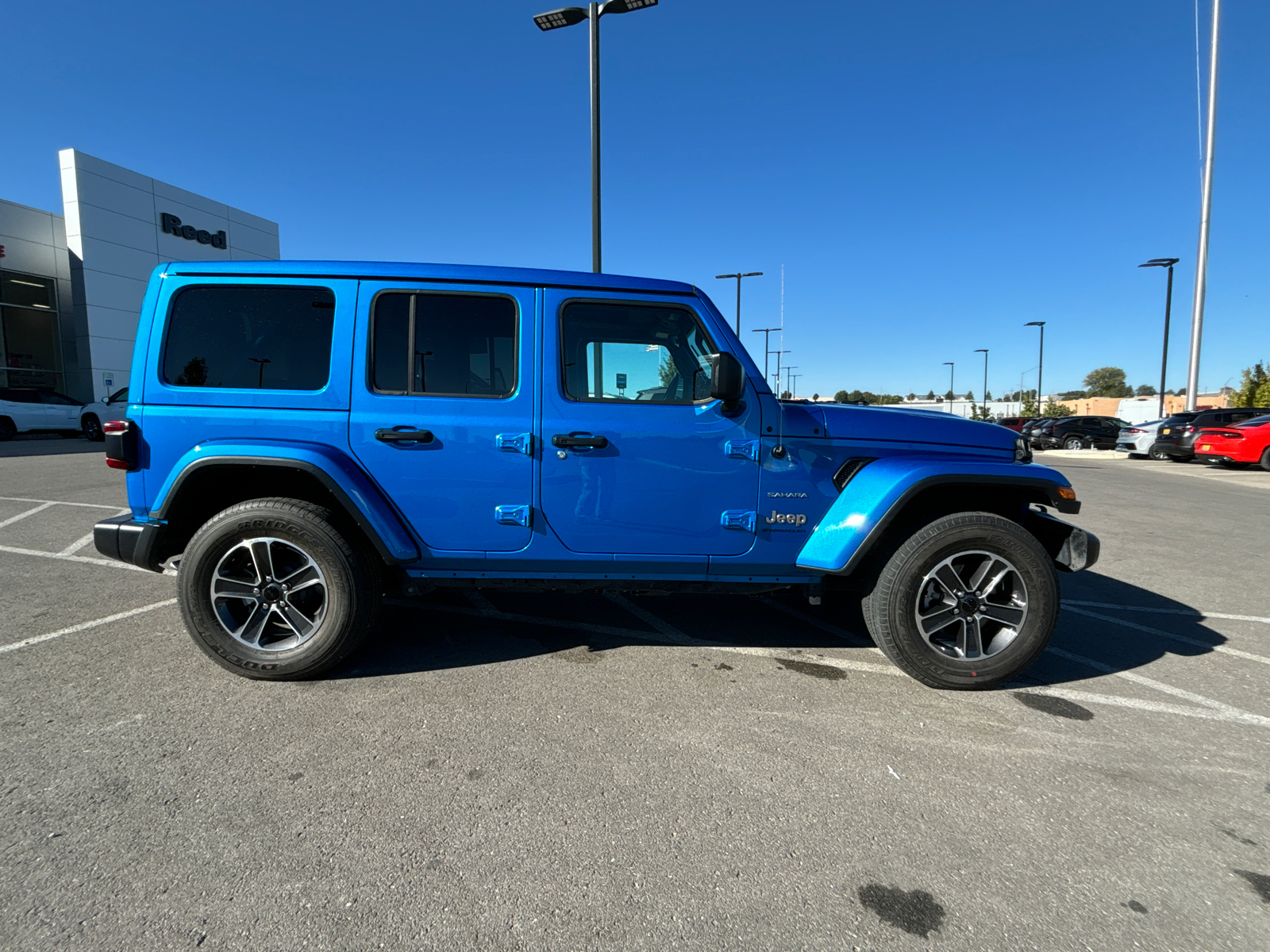 2023 Jeep Wrangler Sahara 4