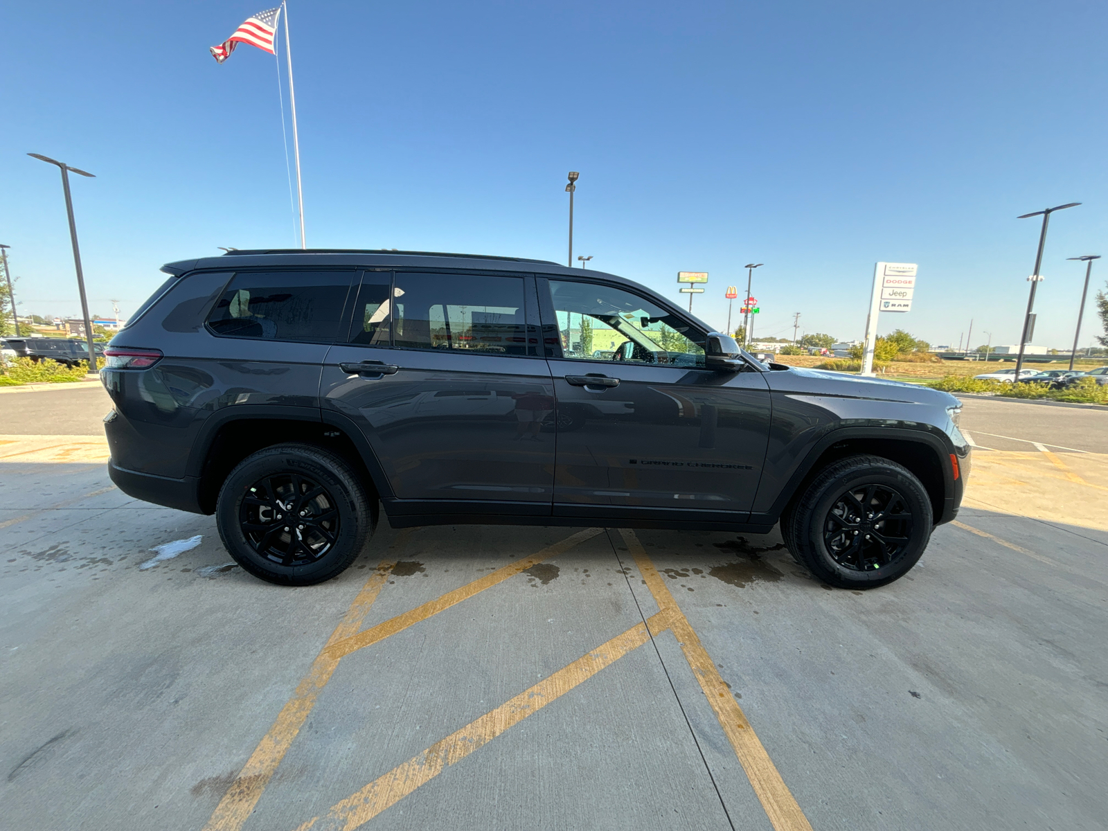 2025 Jeep Grand Cherokee L Altitude X 4