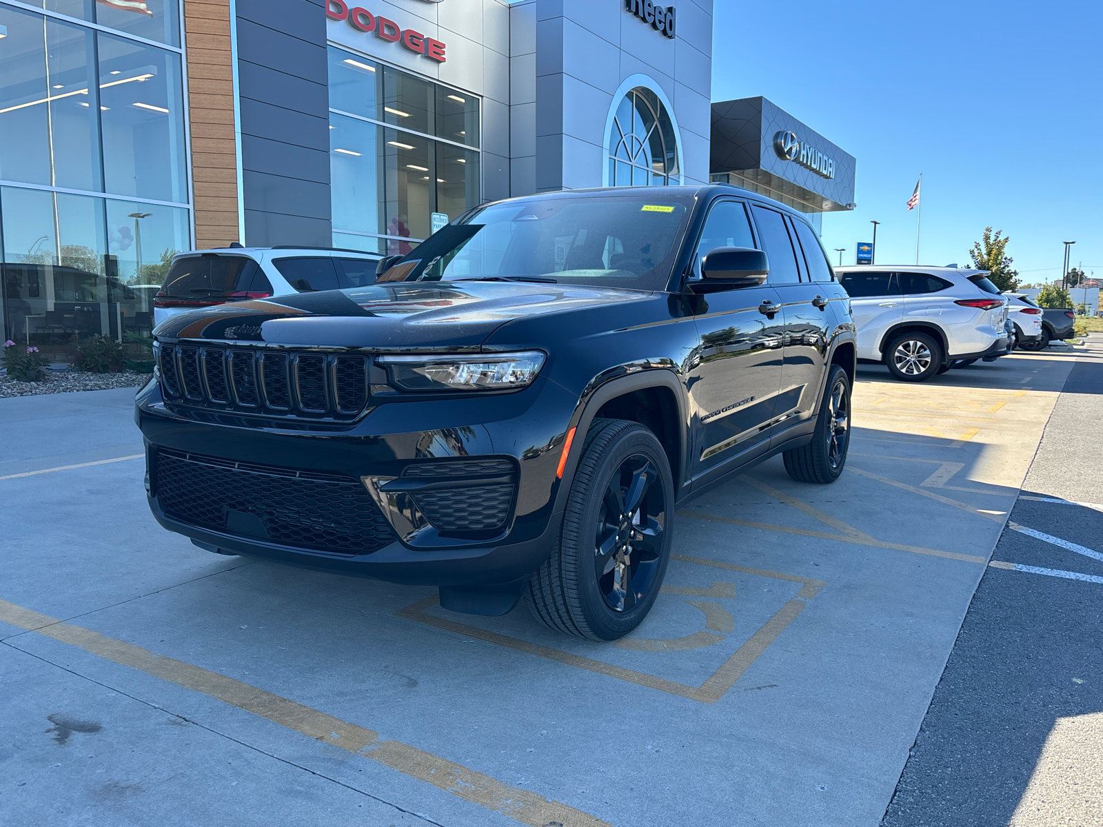 2025 Jeep Grand Cherokee Altitude X 1