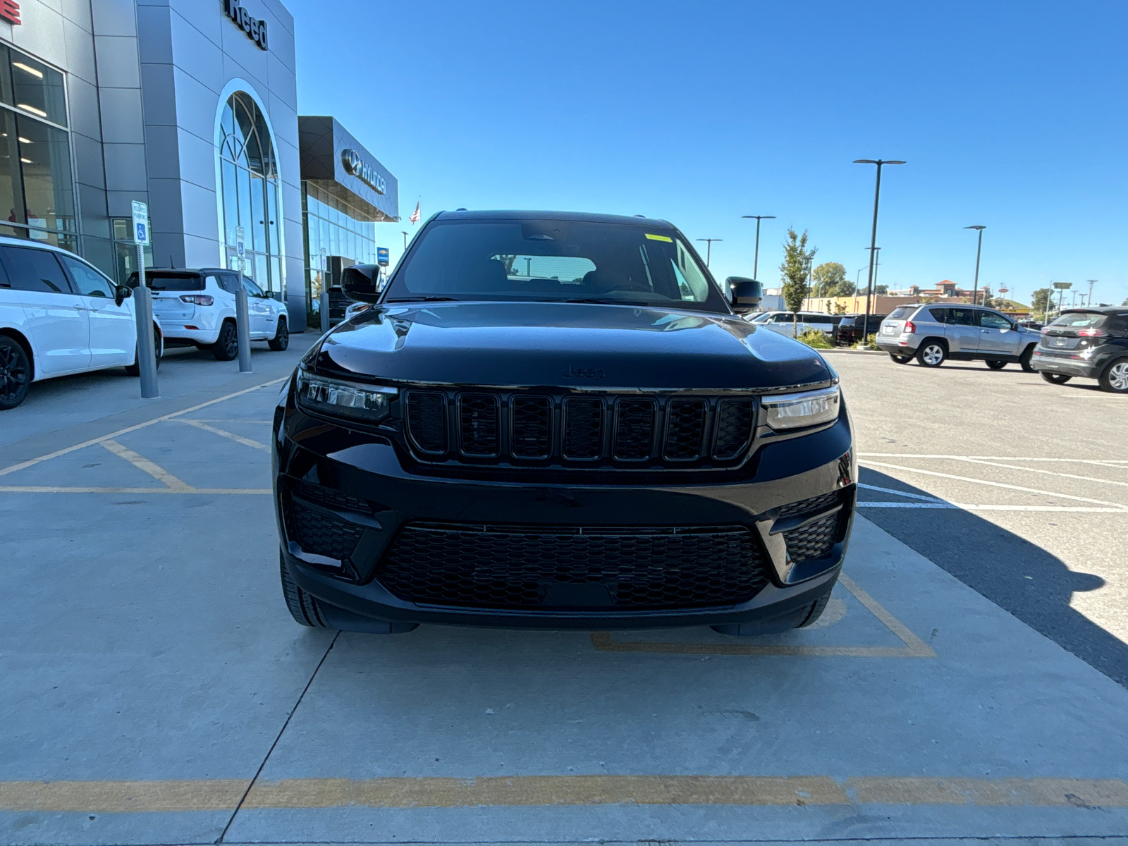 2025 Jeep Grand Cherokee Altitude X 6