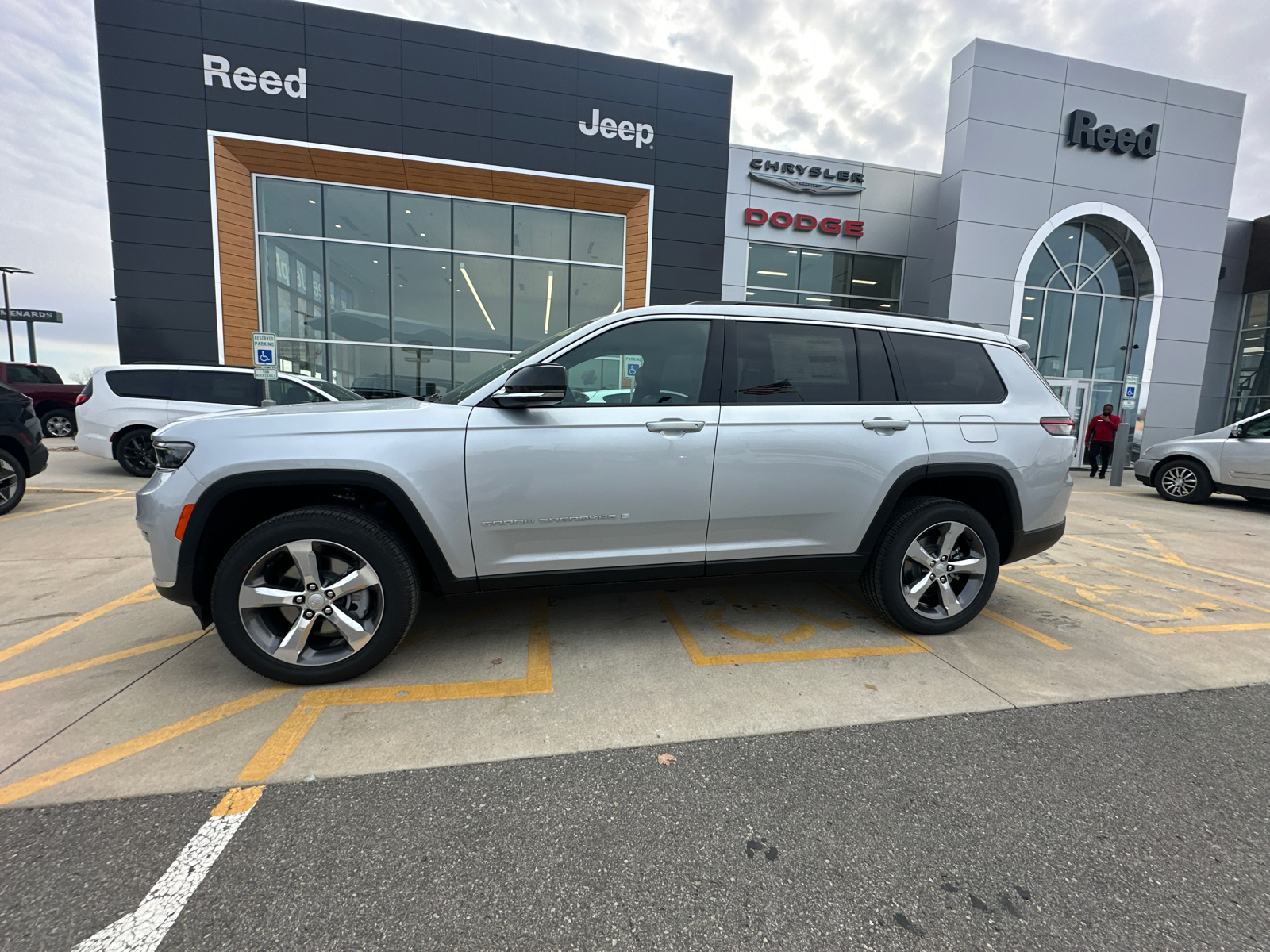 2025 Jeep Grand Cherokee L Limited 2