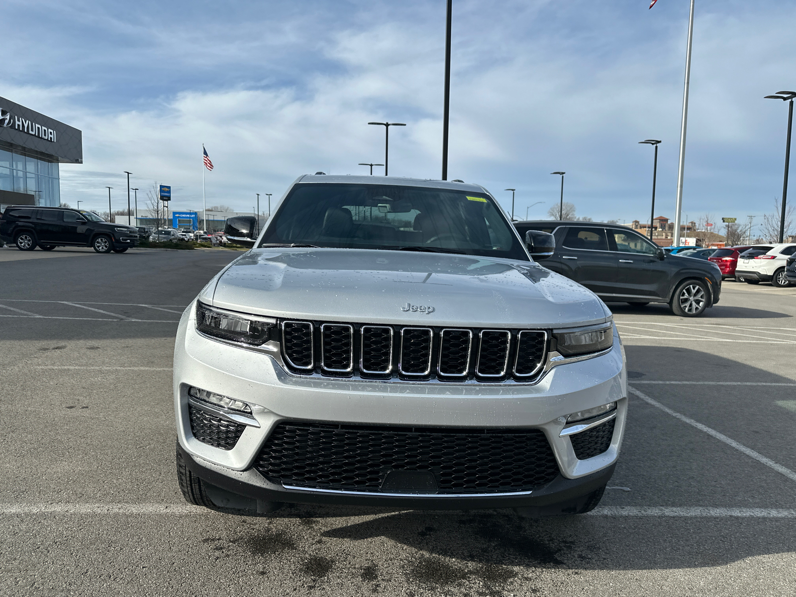 2025 Jeep Grand Cherokee Limited 8