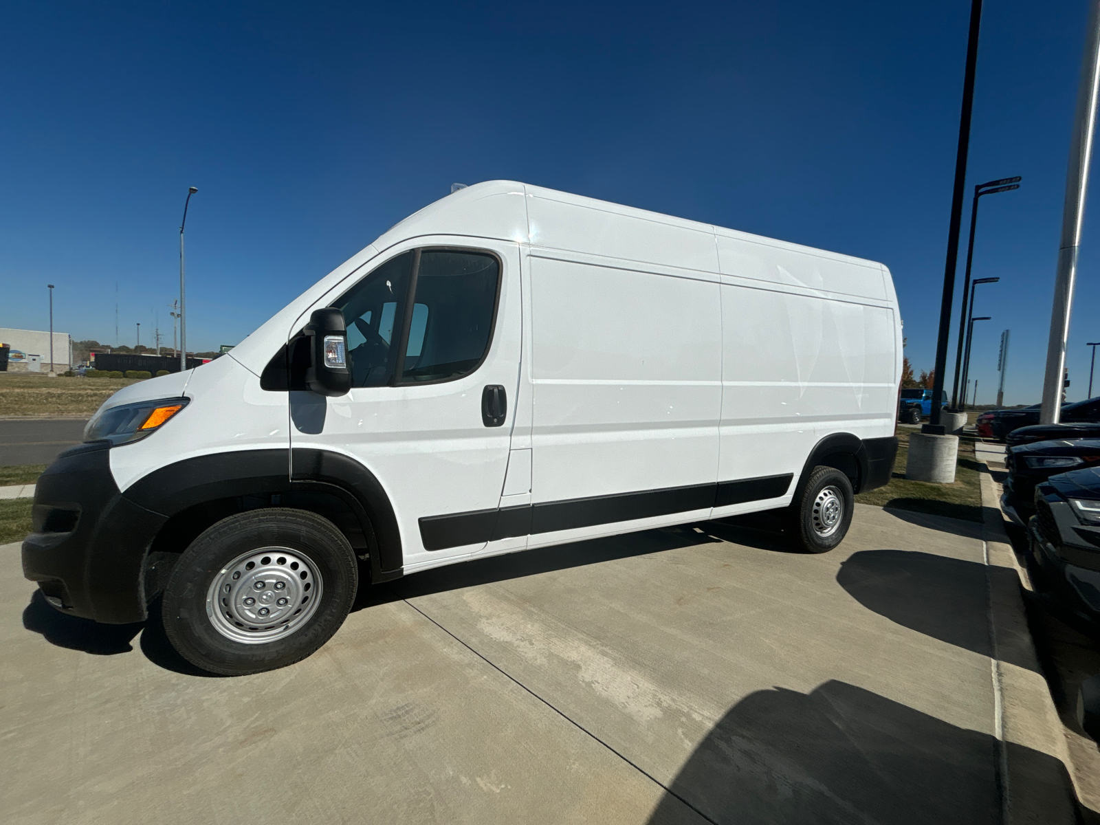 2024 Ram ProMaster Cargo Van Tradesman 2