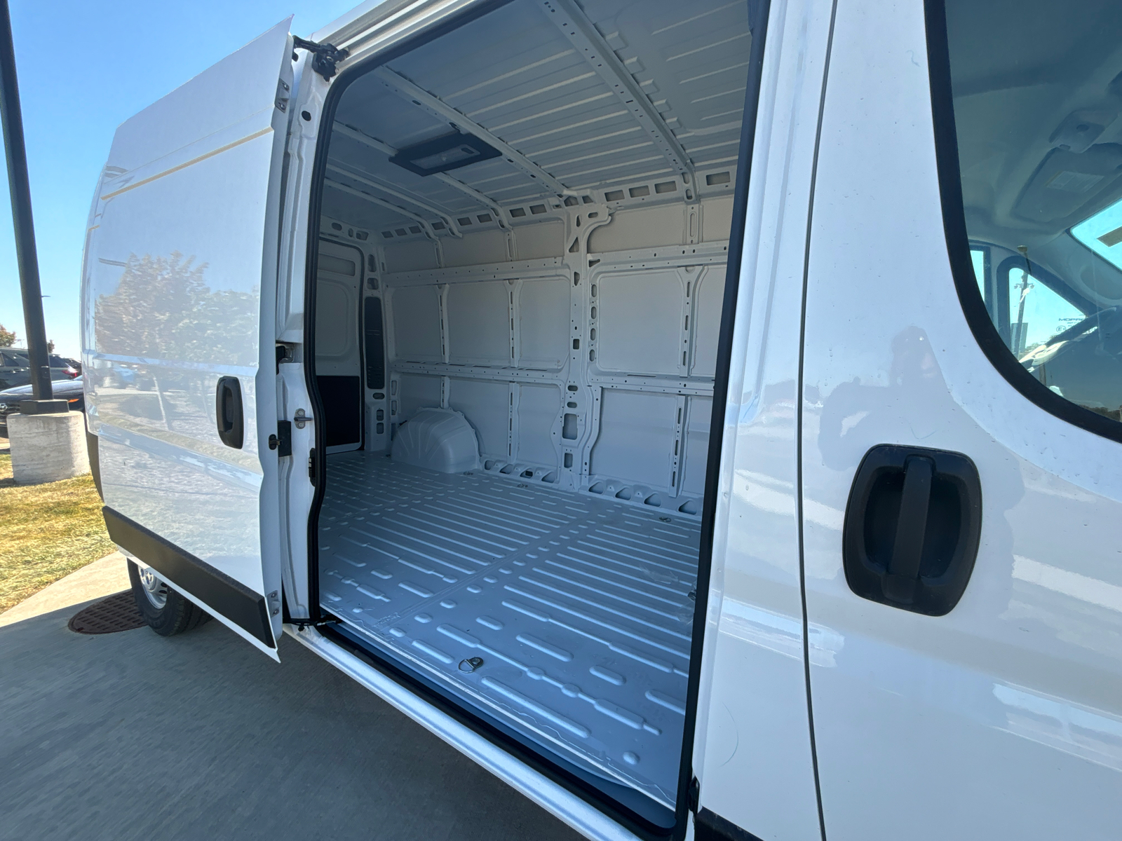 2024 Ram ProMaster Cargo Van Tradesman 20