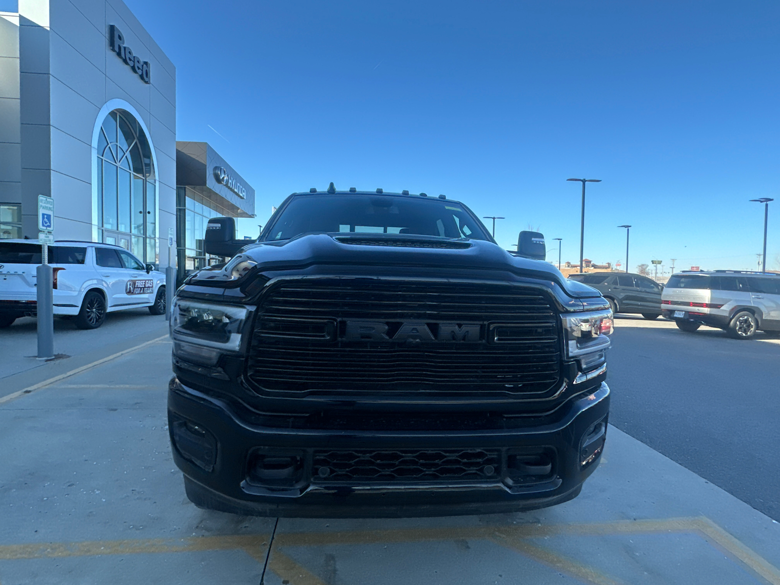 2024 Ram 2500 Laramie 7