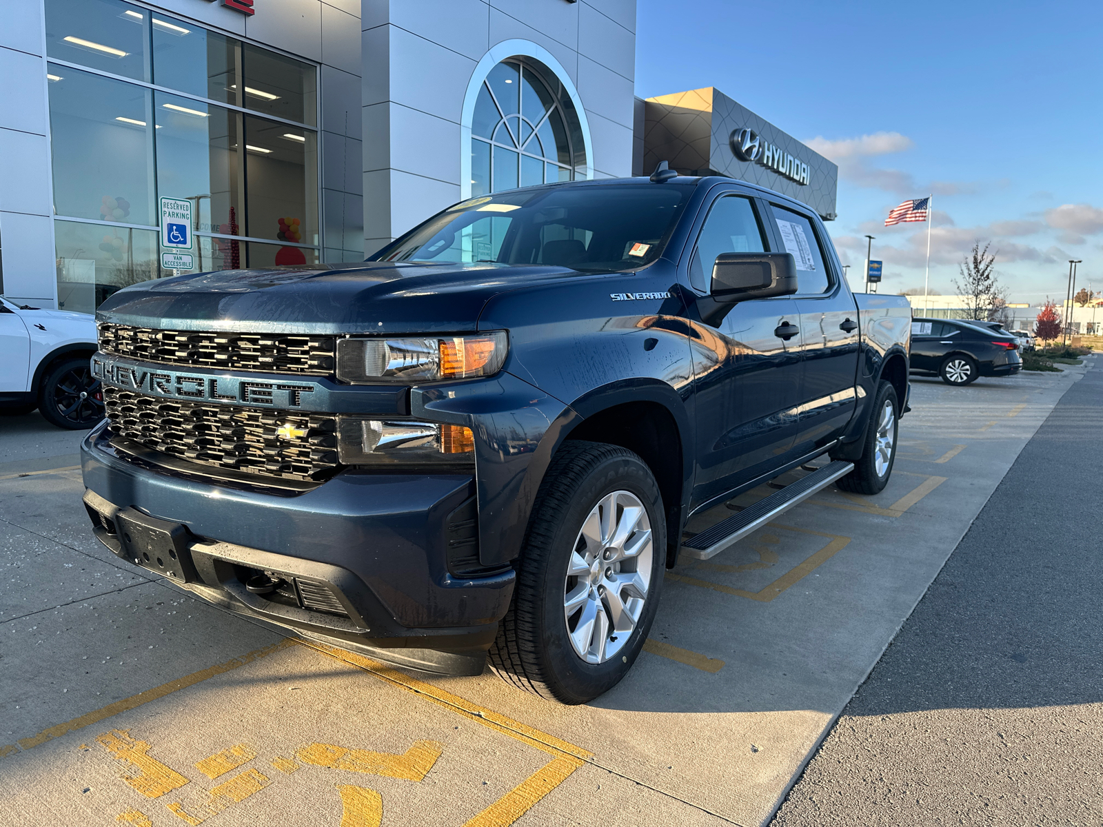 2020 Chevrolet Silverado 1500 Custom 1