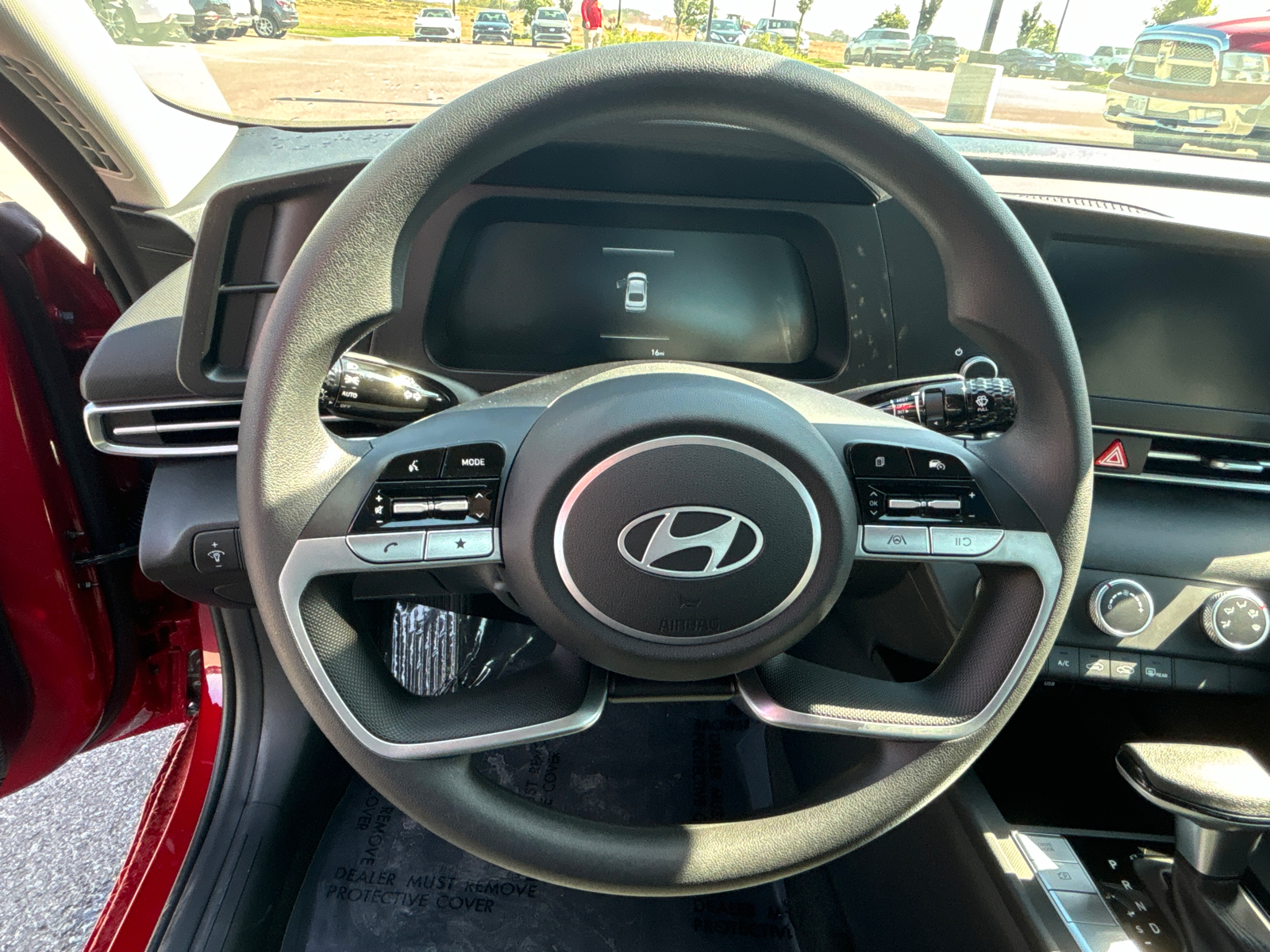 2025 Hyundai Elantra SE 13