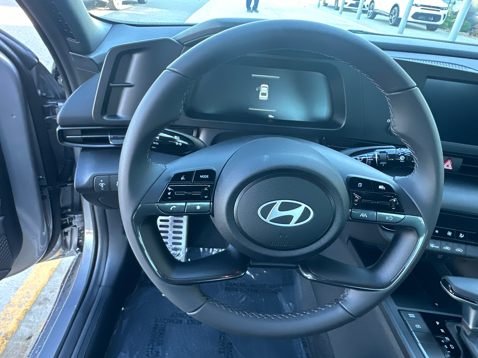 2025 Hyundai Elantra SEL Sport 13