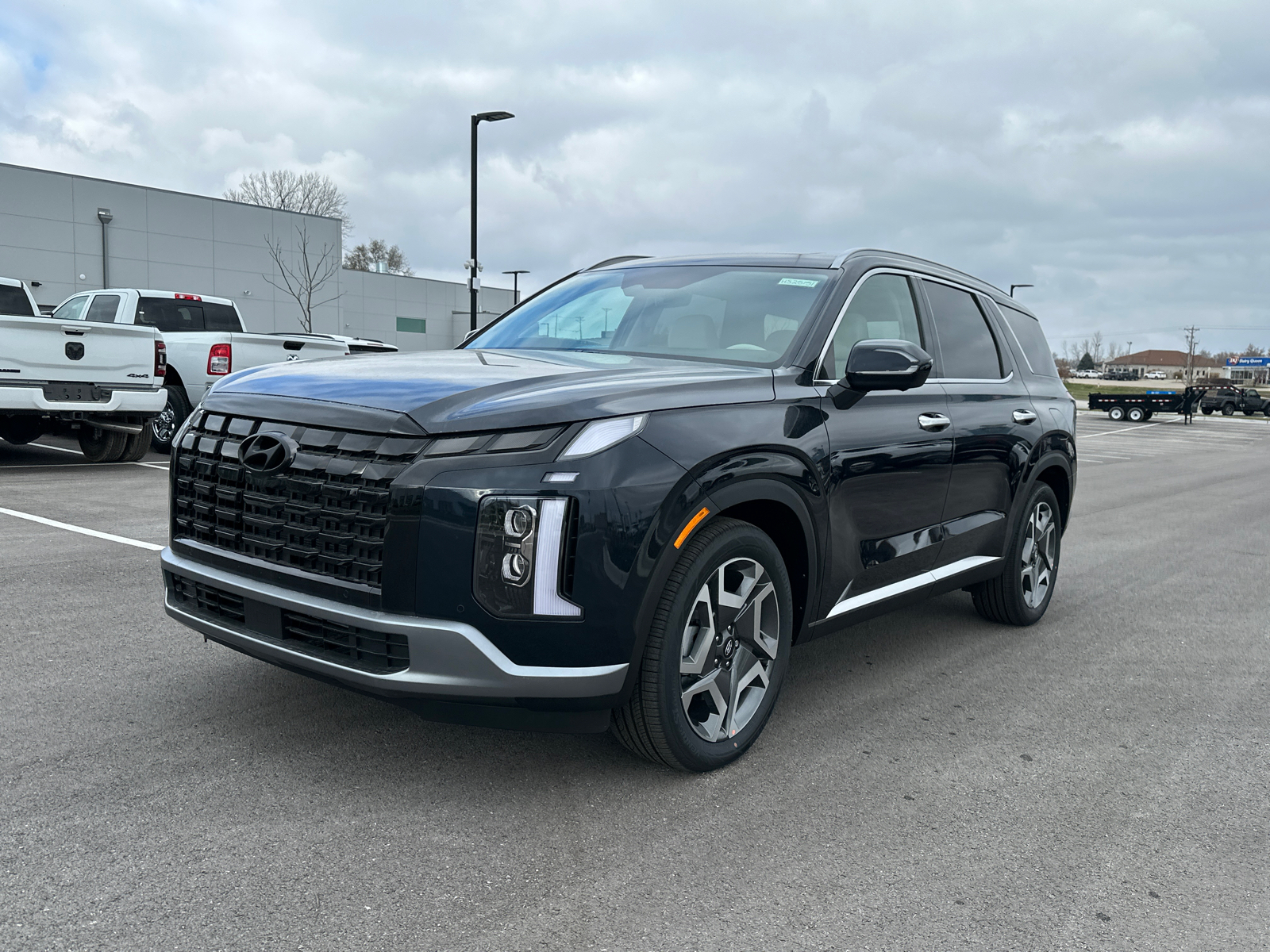 2025 Hyundai Palisade Limited 1