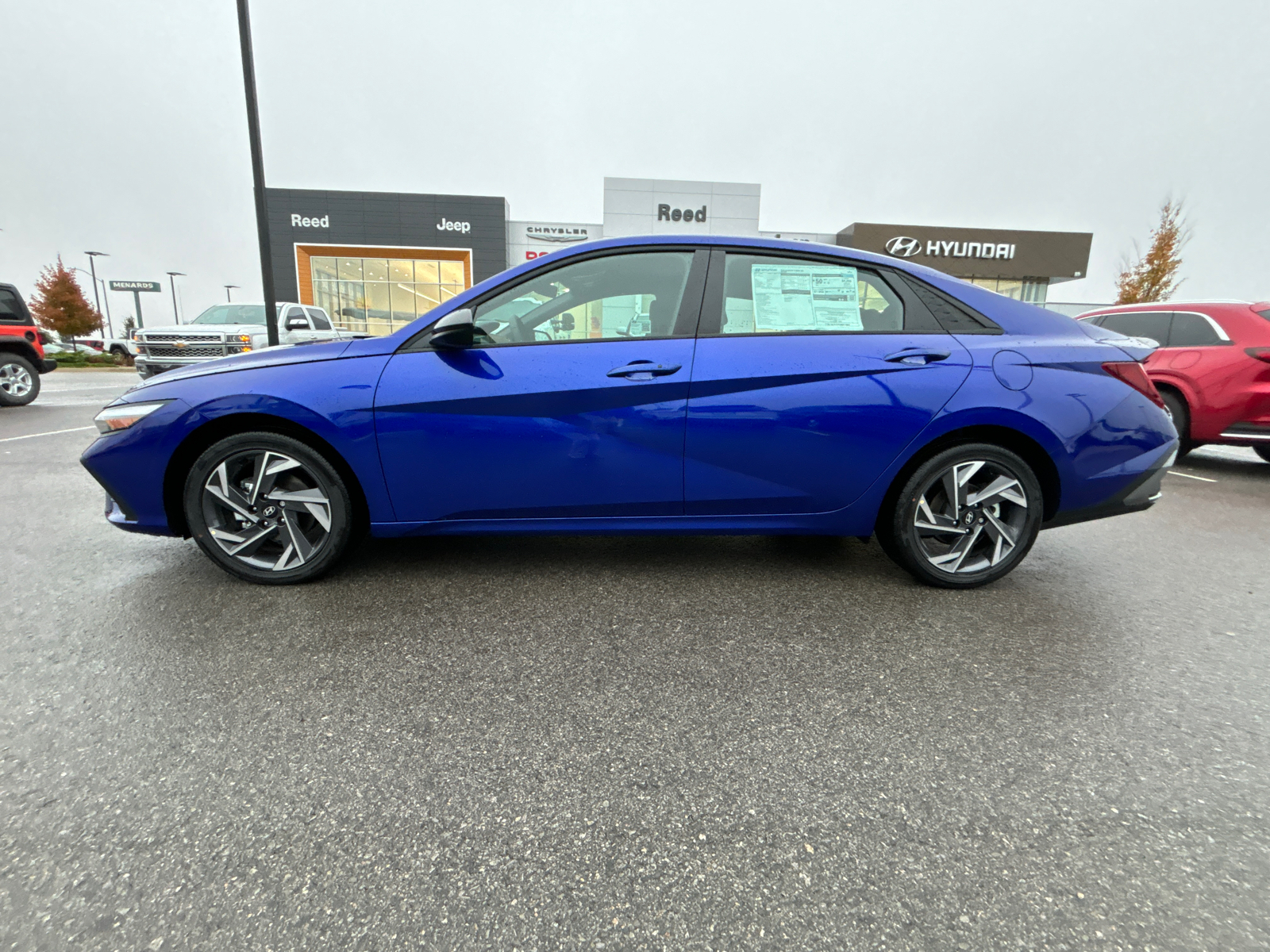 2025 Hyundai Elantra Hybrid Blue 2