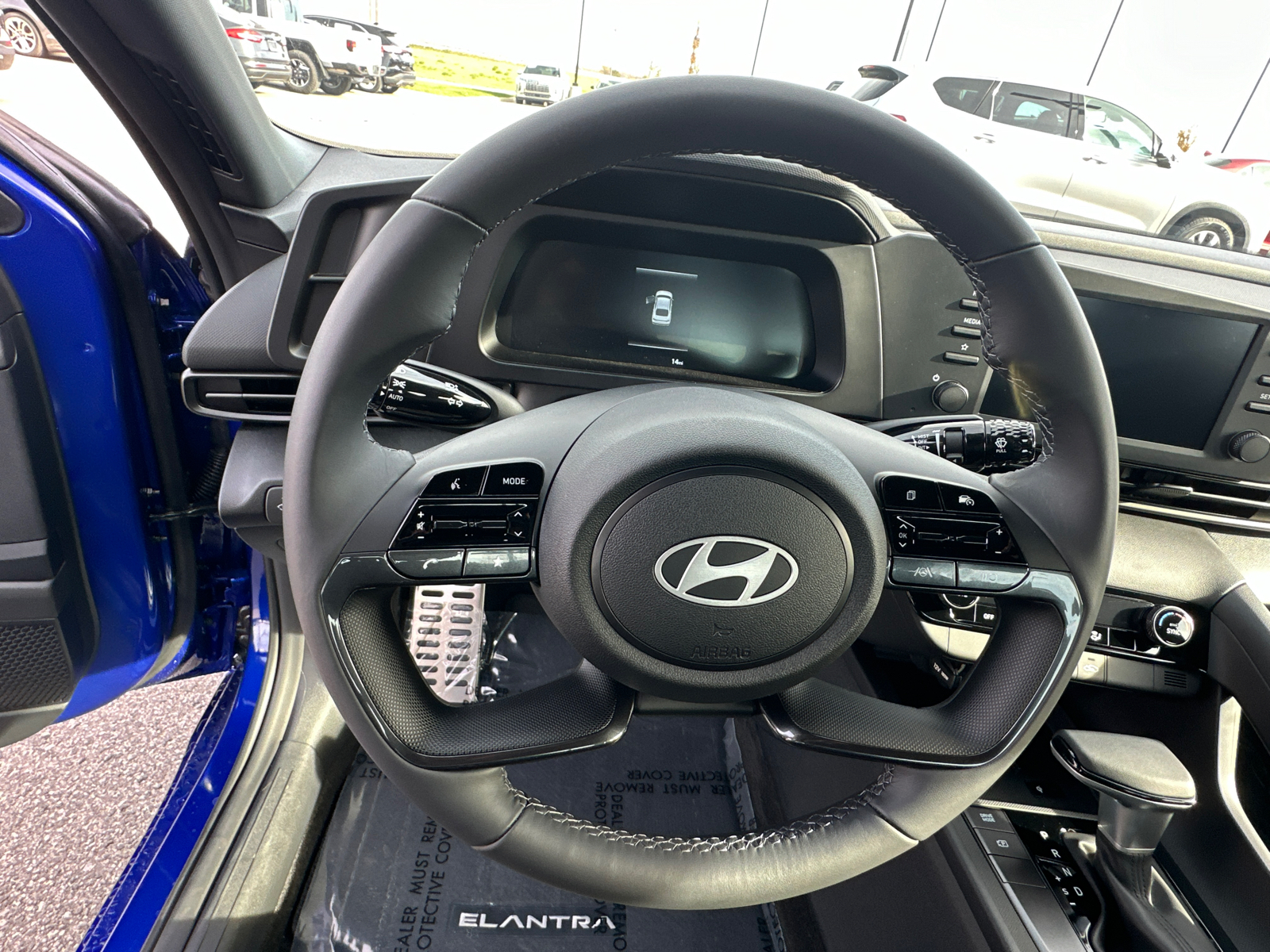 2025 Hyundai Elantra SEL Sport 14