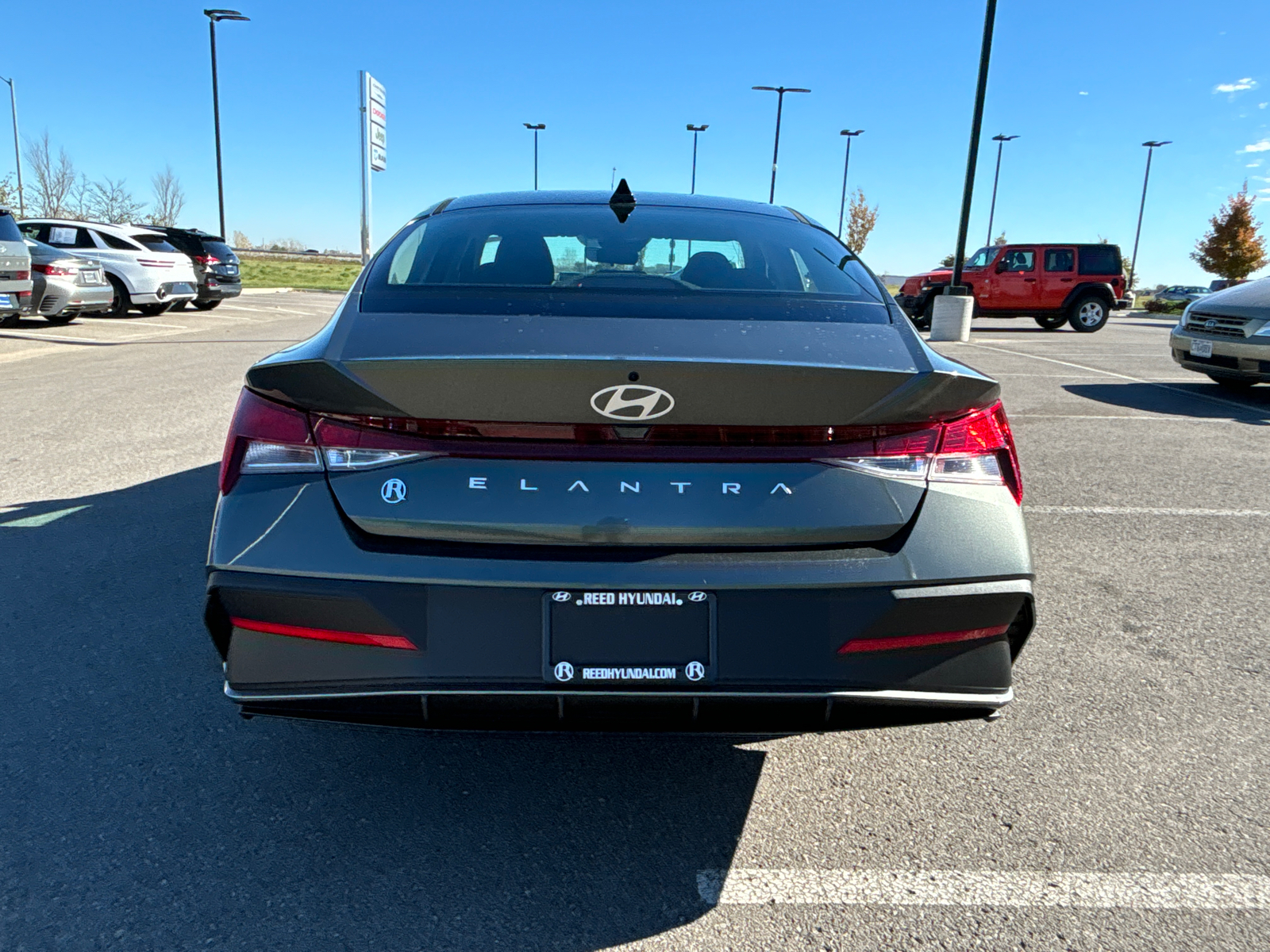 2025 Hyundai Elantra SE 3